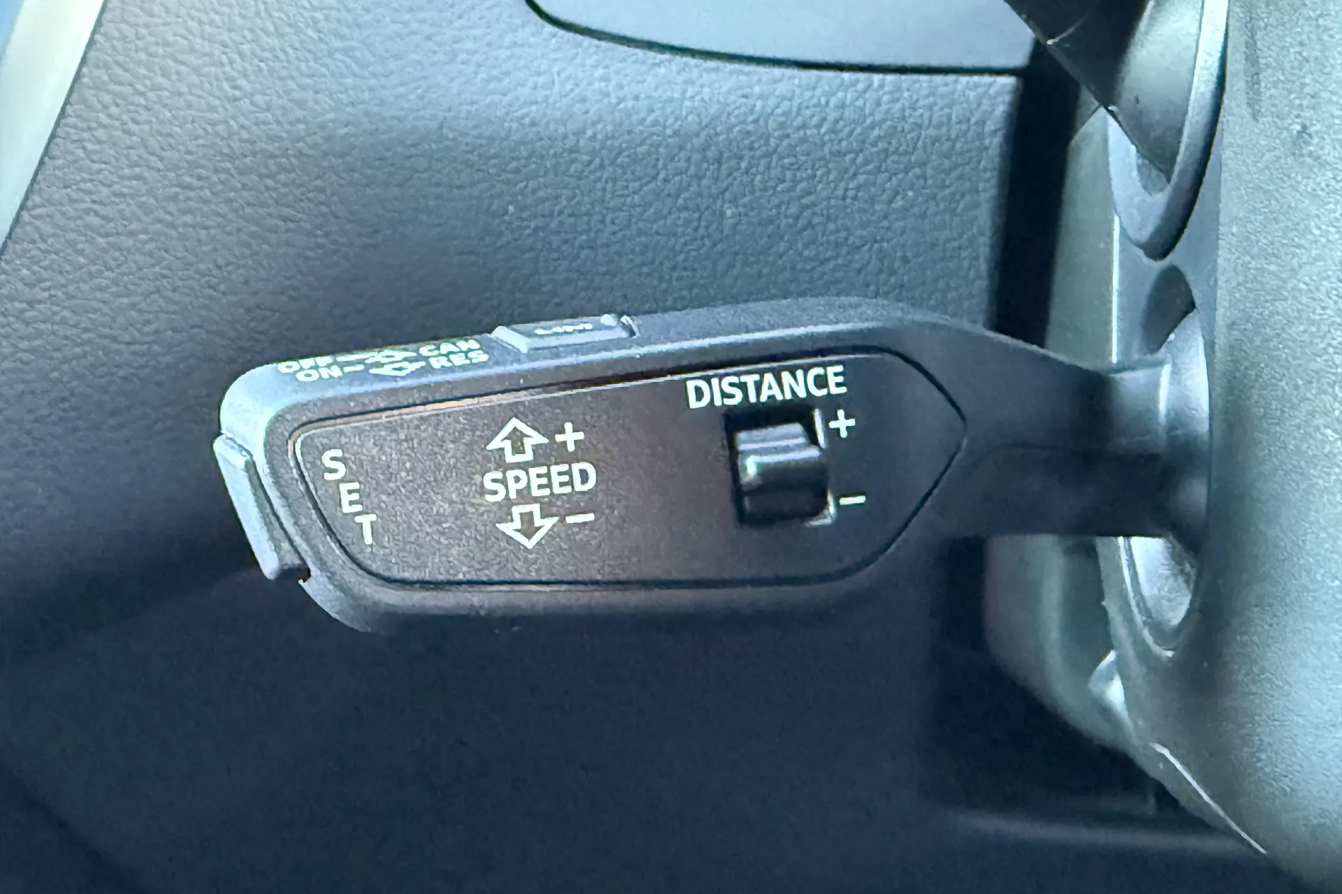 Audi A6 allroad thumbnail image number 22