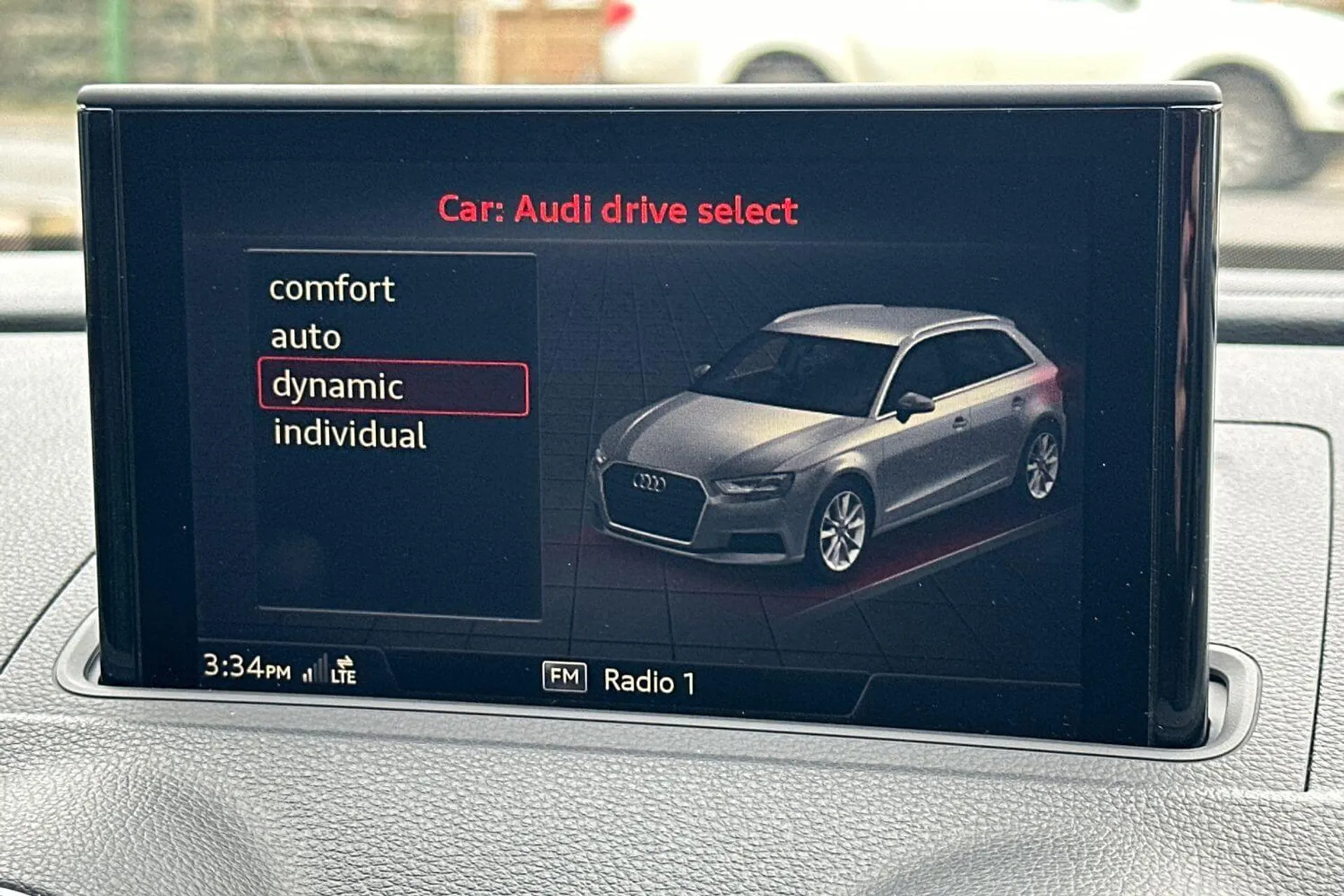 Audi RS3 thumbnail image number 24