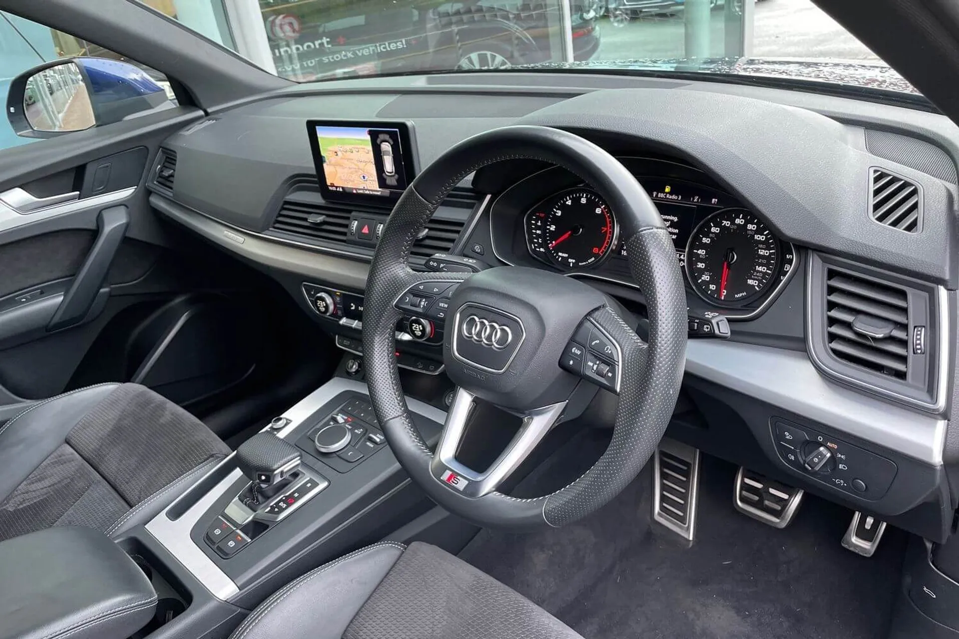 Audi Q5 thumbnail image number 5