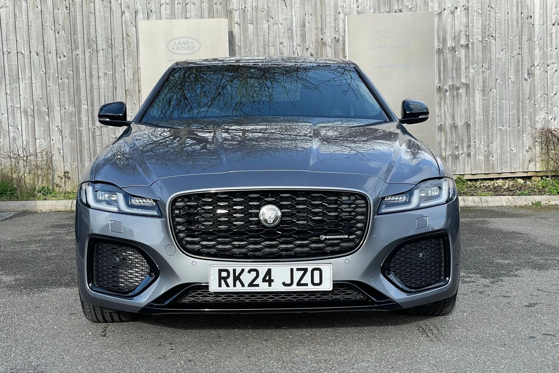 Jaguar XF thumbnail image number 6