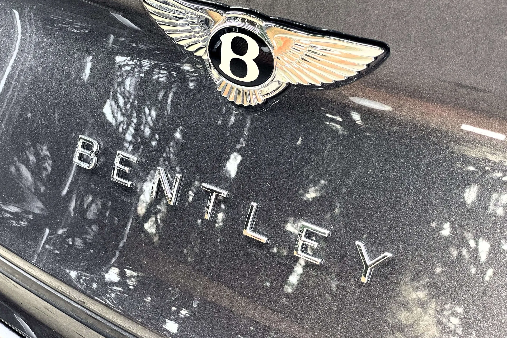 Bentley BENTAYGA thumbnail image number 61