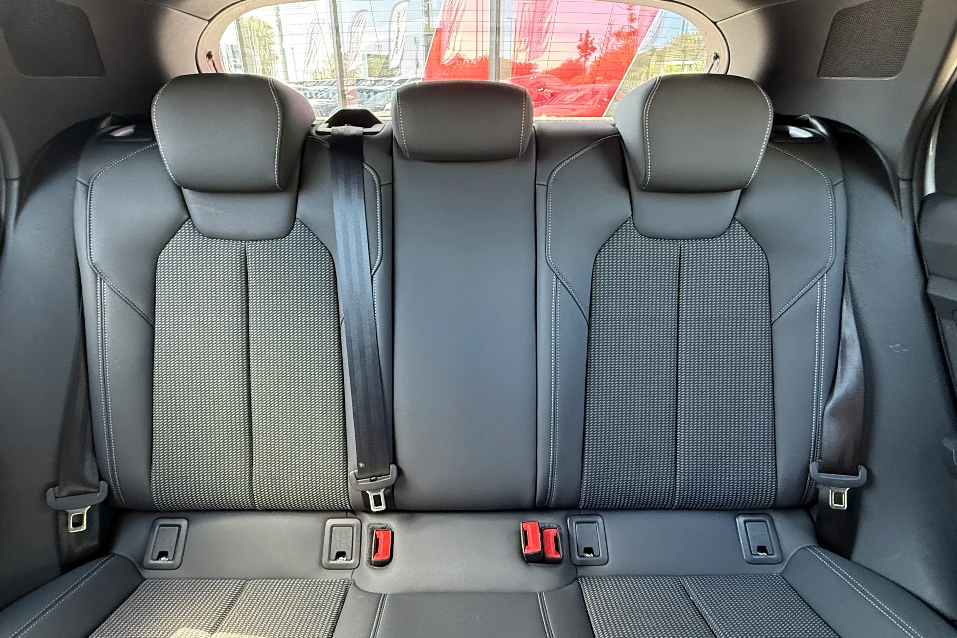 Audi A1 thumbnail image number 38