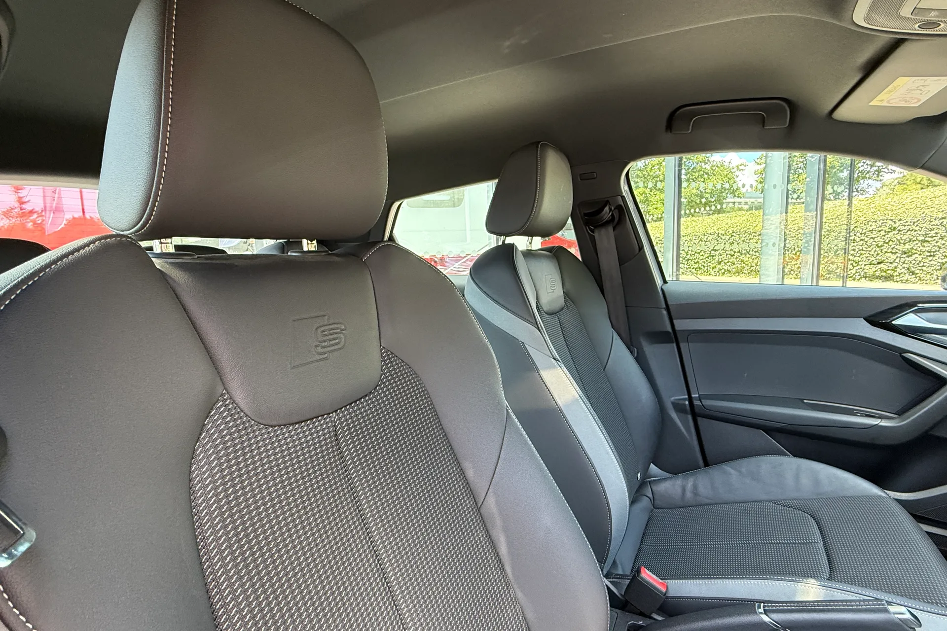 Audi A1 thumbnail image number 32