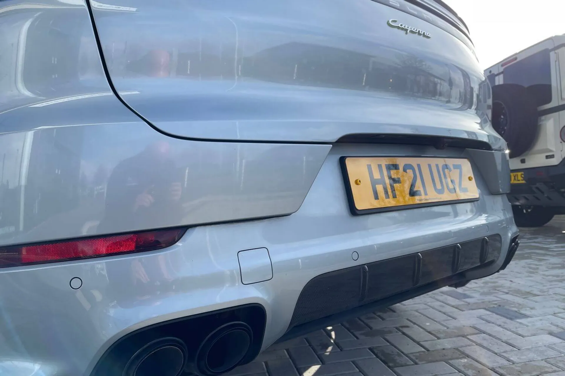 Porsche CAYENNE thumbnail image number 14