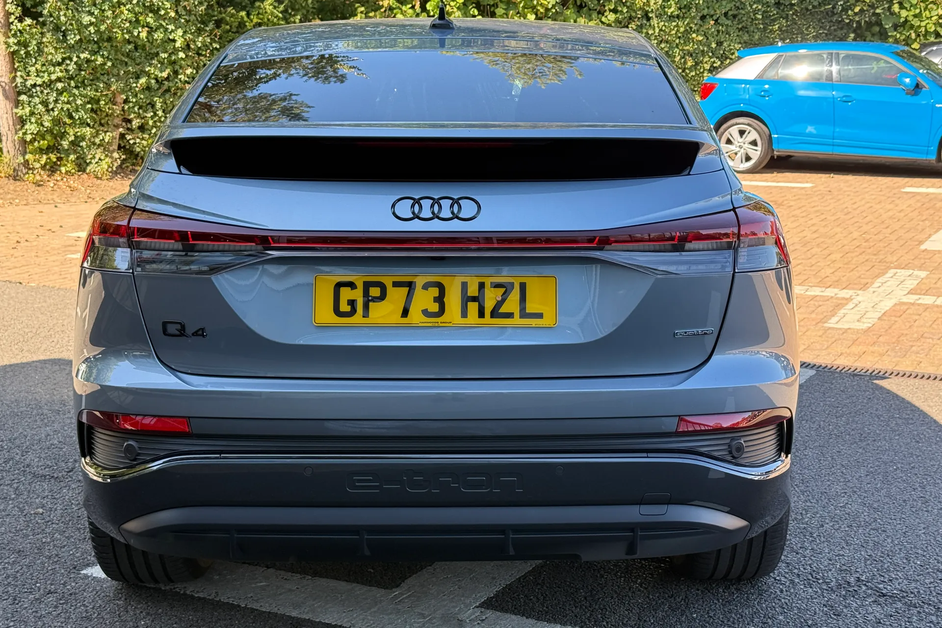 Audi Q4 thumbnail image number 33