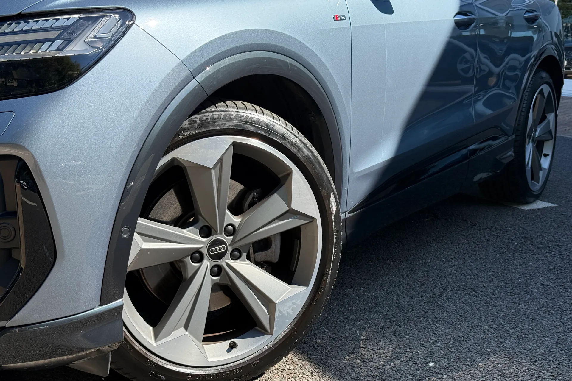 Audi Q4 thumbnail image number 47