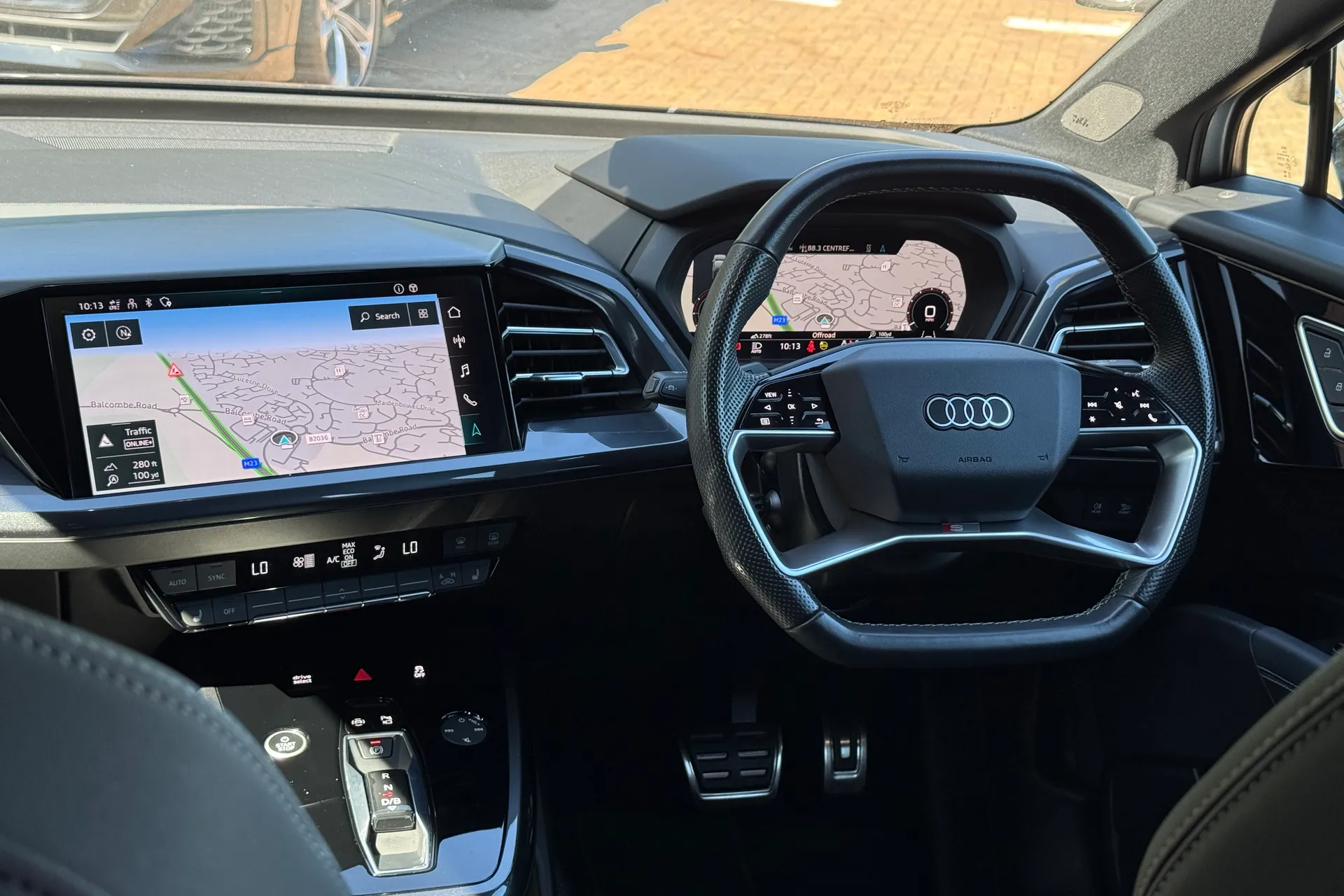 Audi Q4 thumbnail image number 29