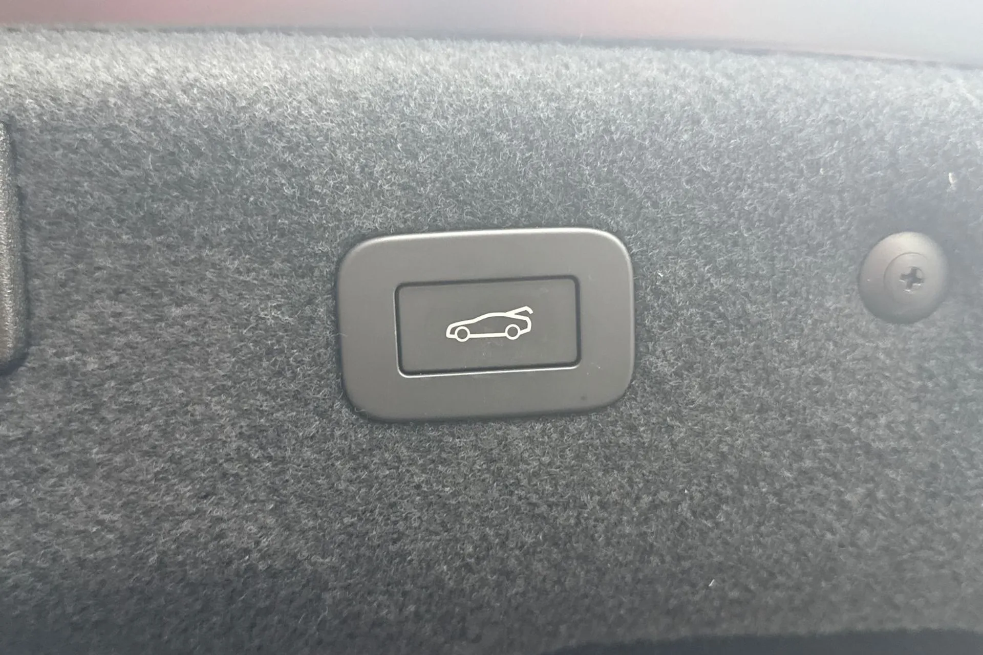 Jaguar XF thumbnail image number 42