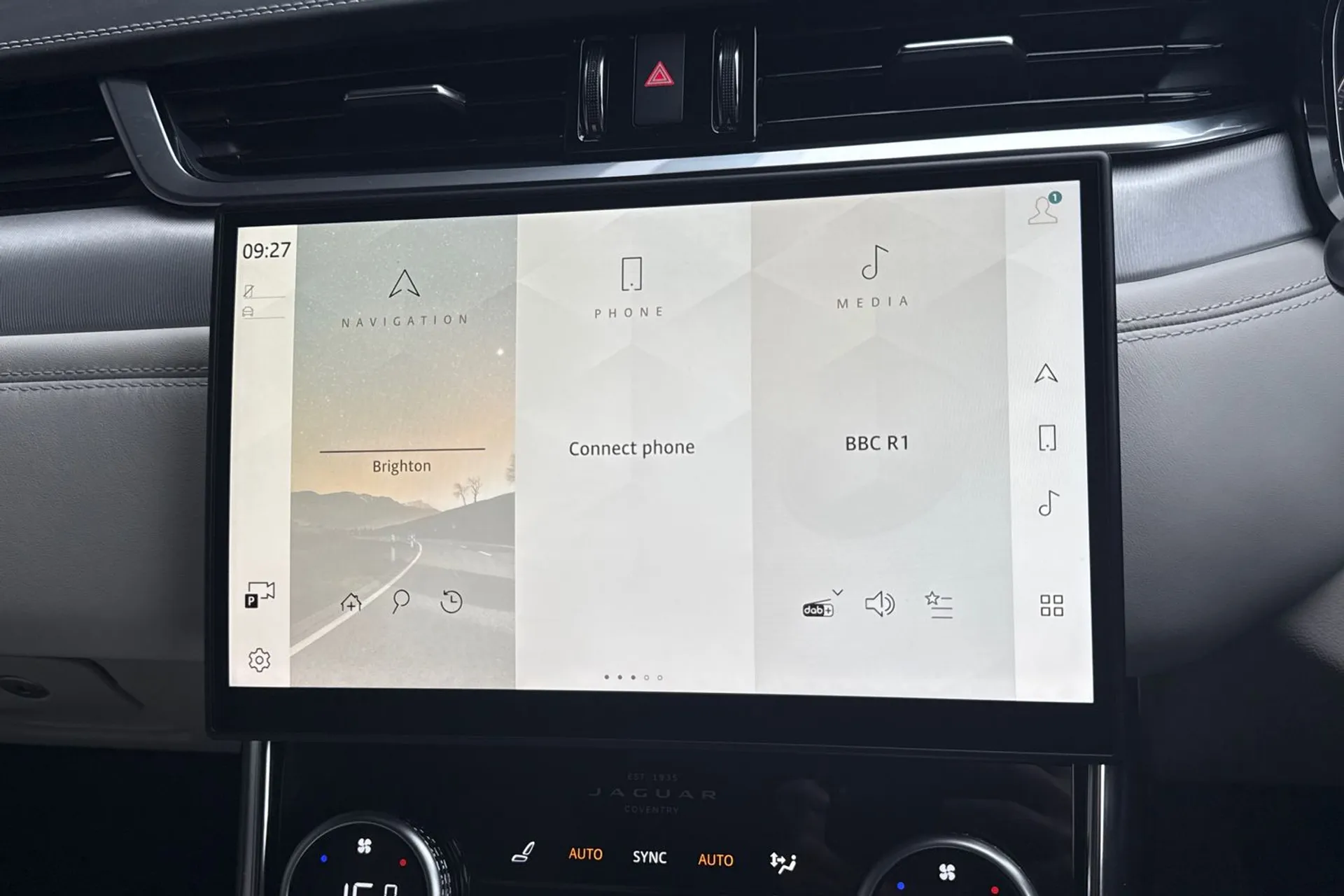 Jaguar XF thumbnail image number 60