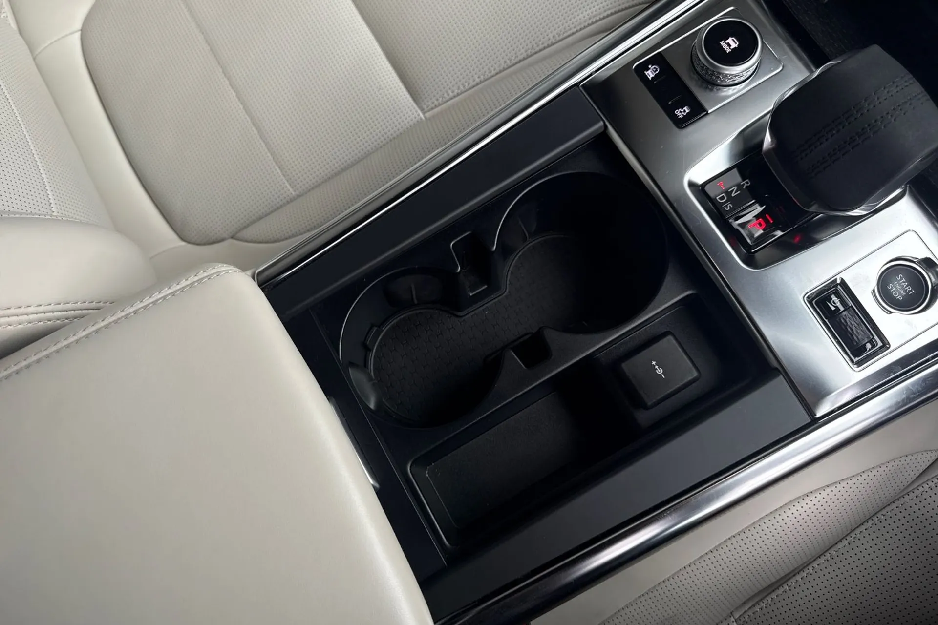 Jaguar XF thumbnail image number 58