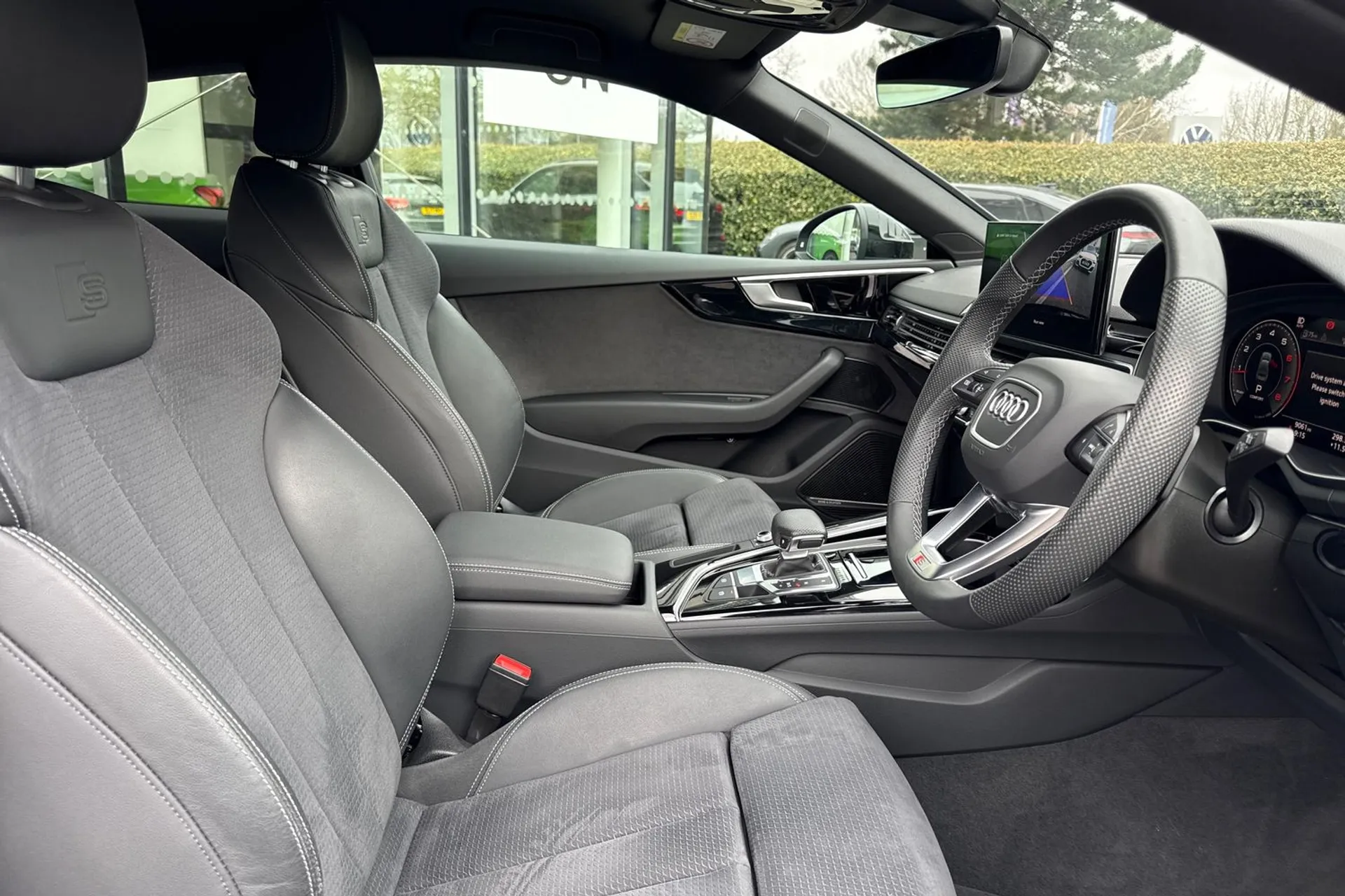 Audi A5 thumbnail image number 39