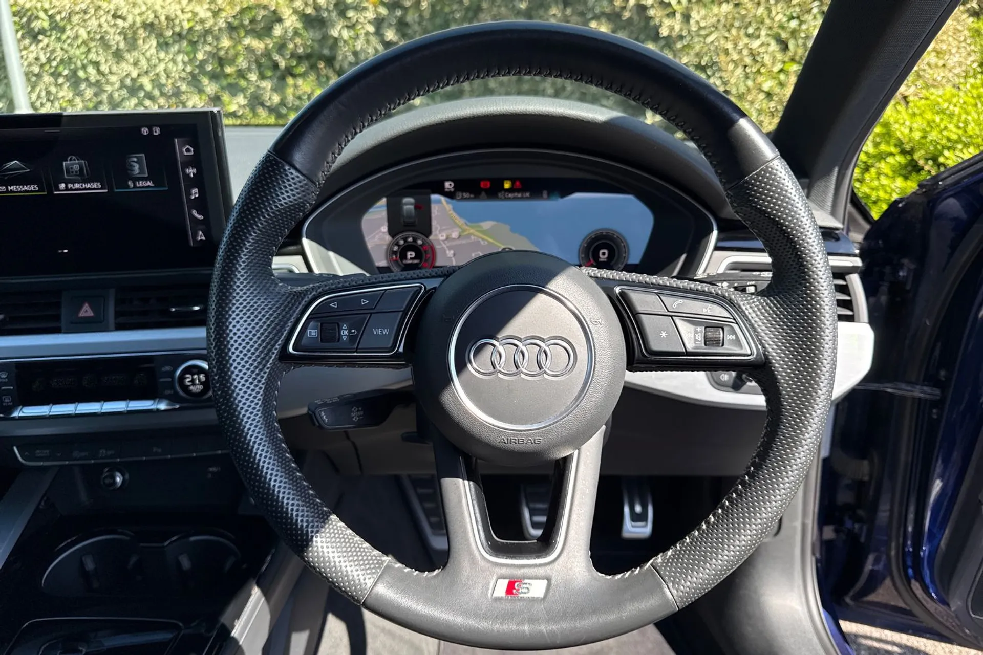 Audi A4 thumbnail image number 8