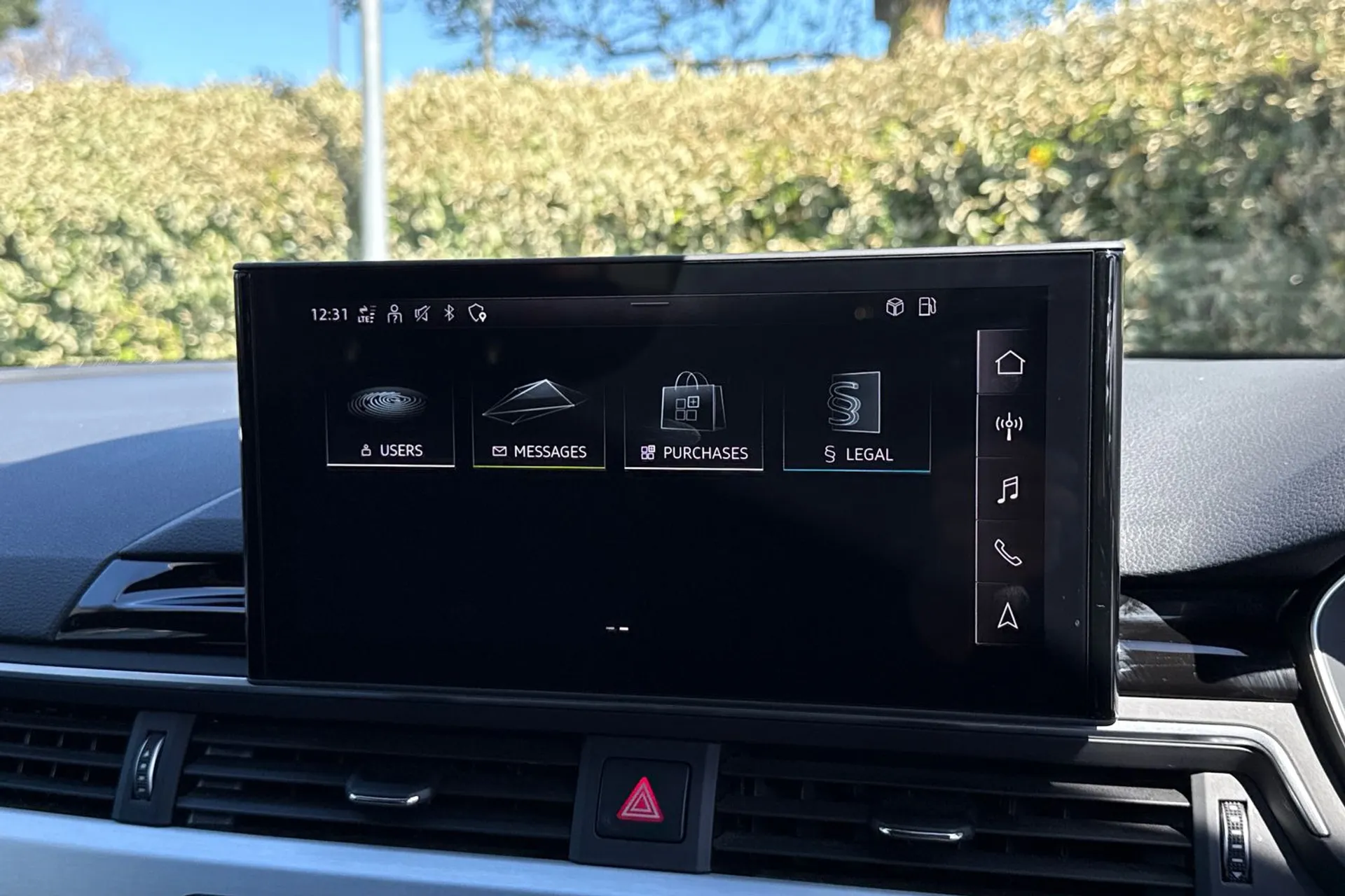 Audi A4 thumbnail image number 34