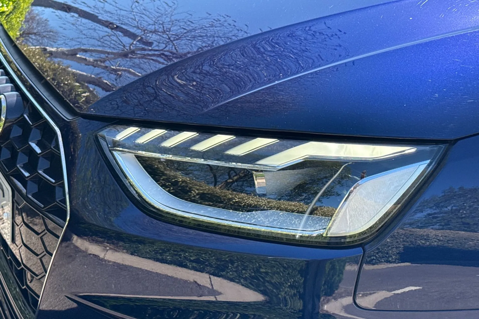 Audi A4 thumbnail image number 29