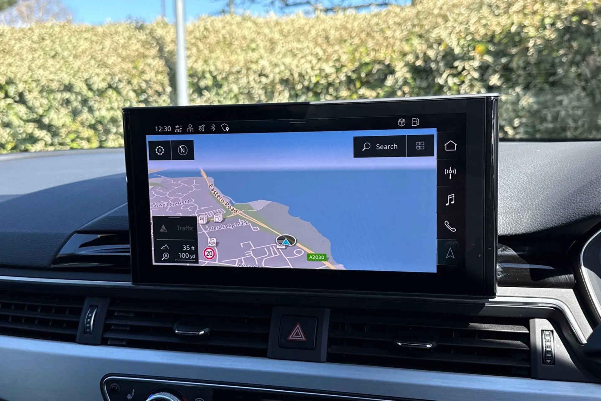 Audi A4 thumbnail image number 15