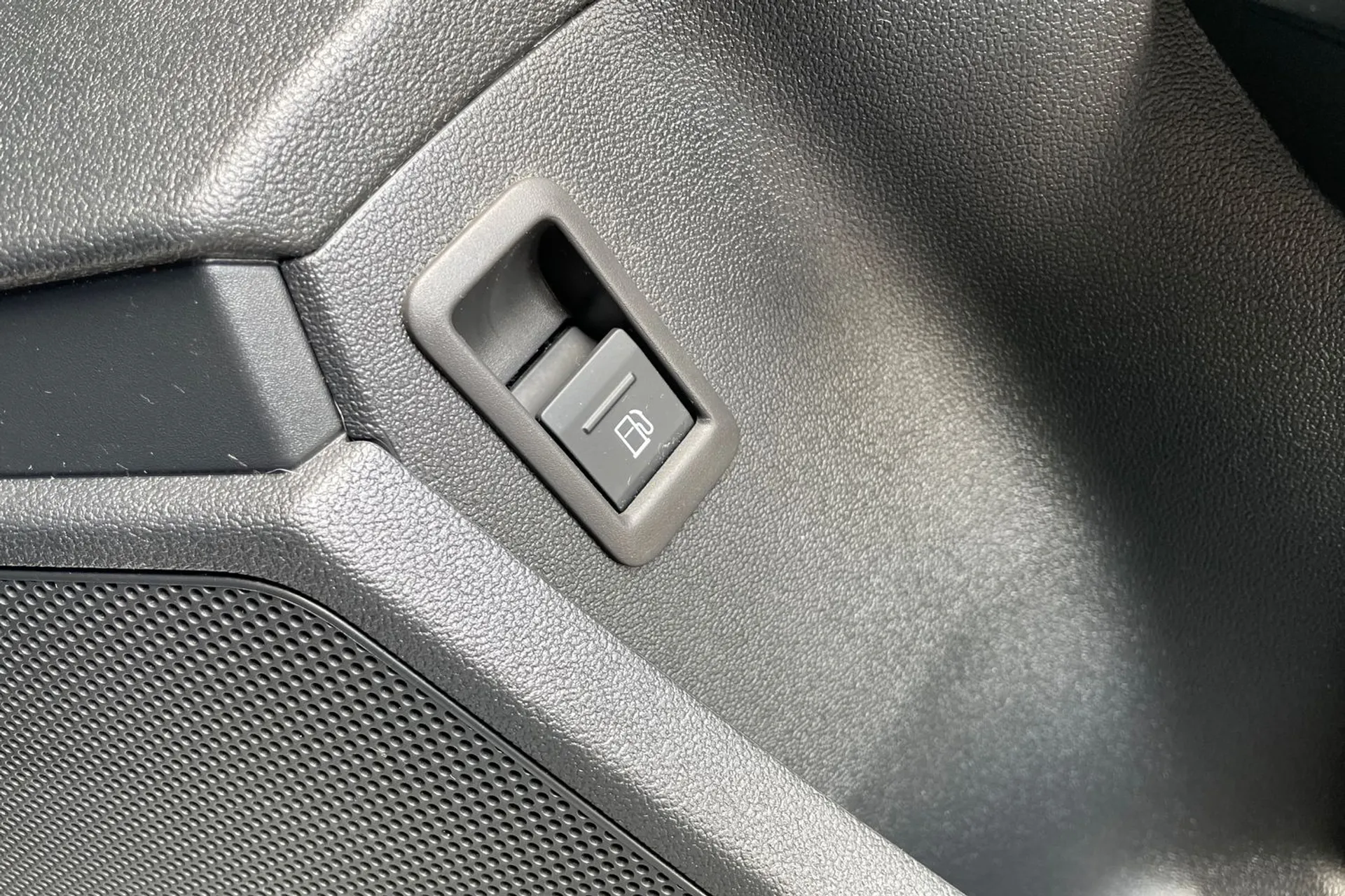 Audi A3 thumbnail image number 42