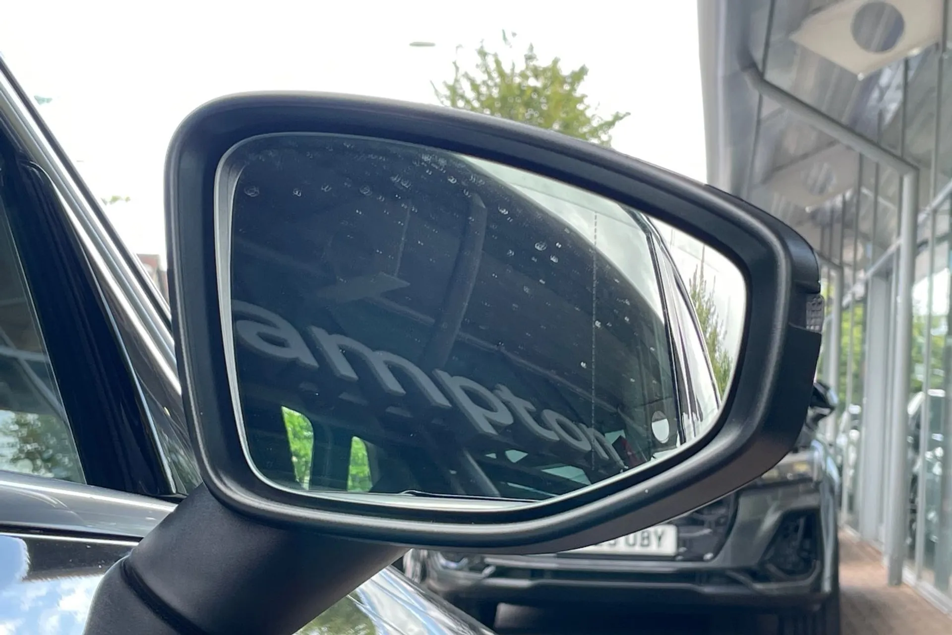 Audi A3 thumbnail image number 47