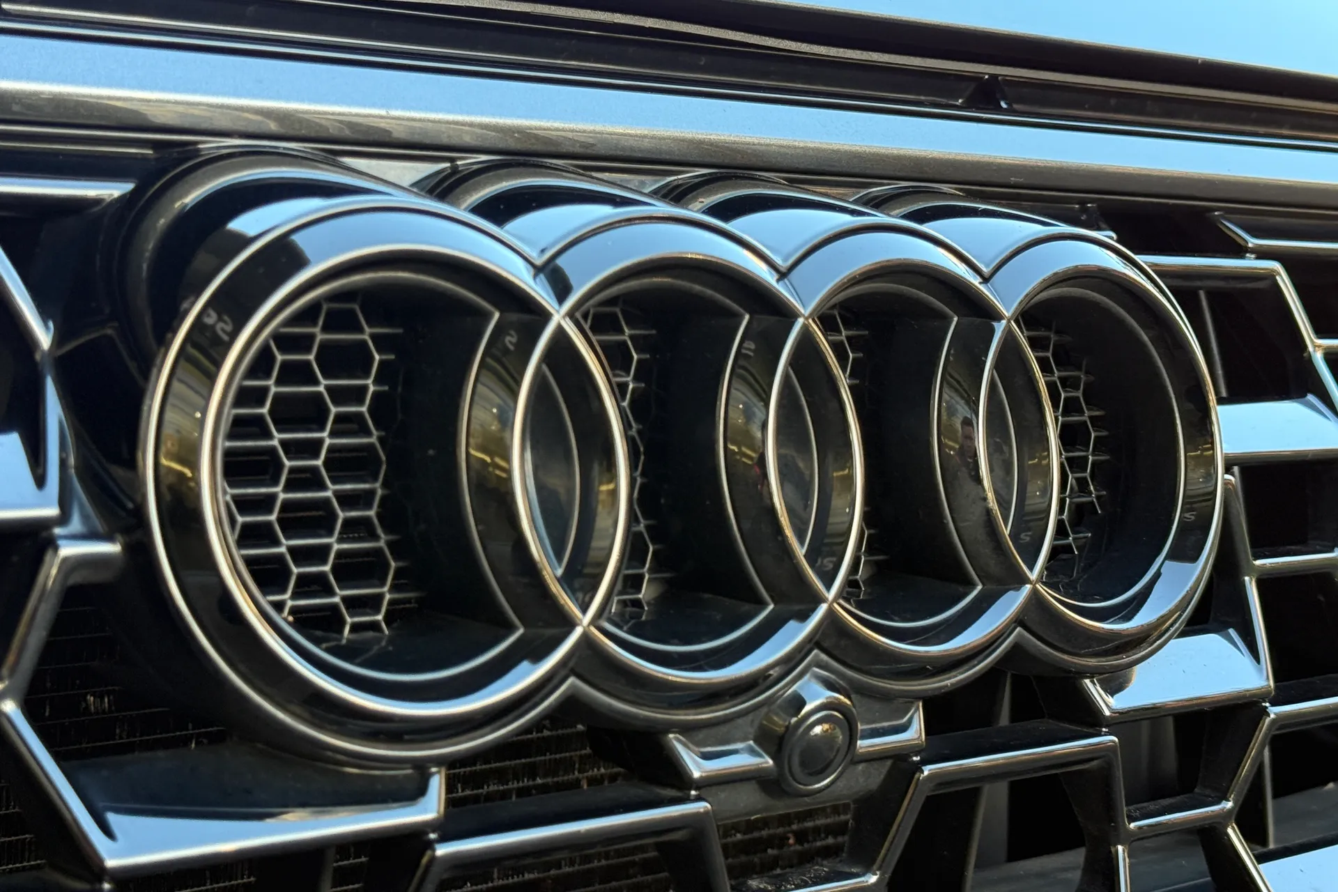 Audi RS Q3 thumbnail image number 62