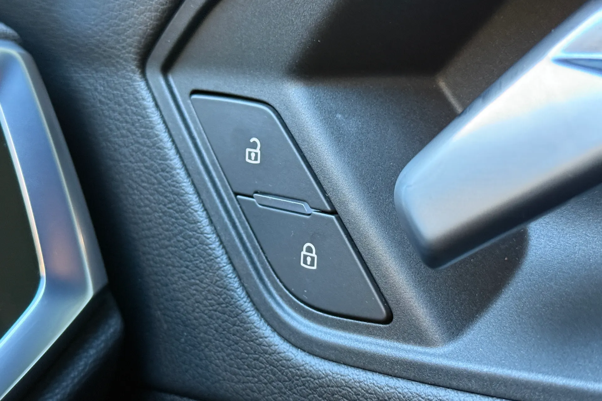 Audi RS Q3 thumbnail image number 28