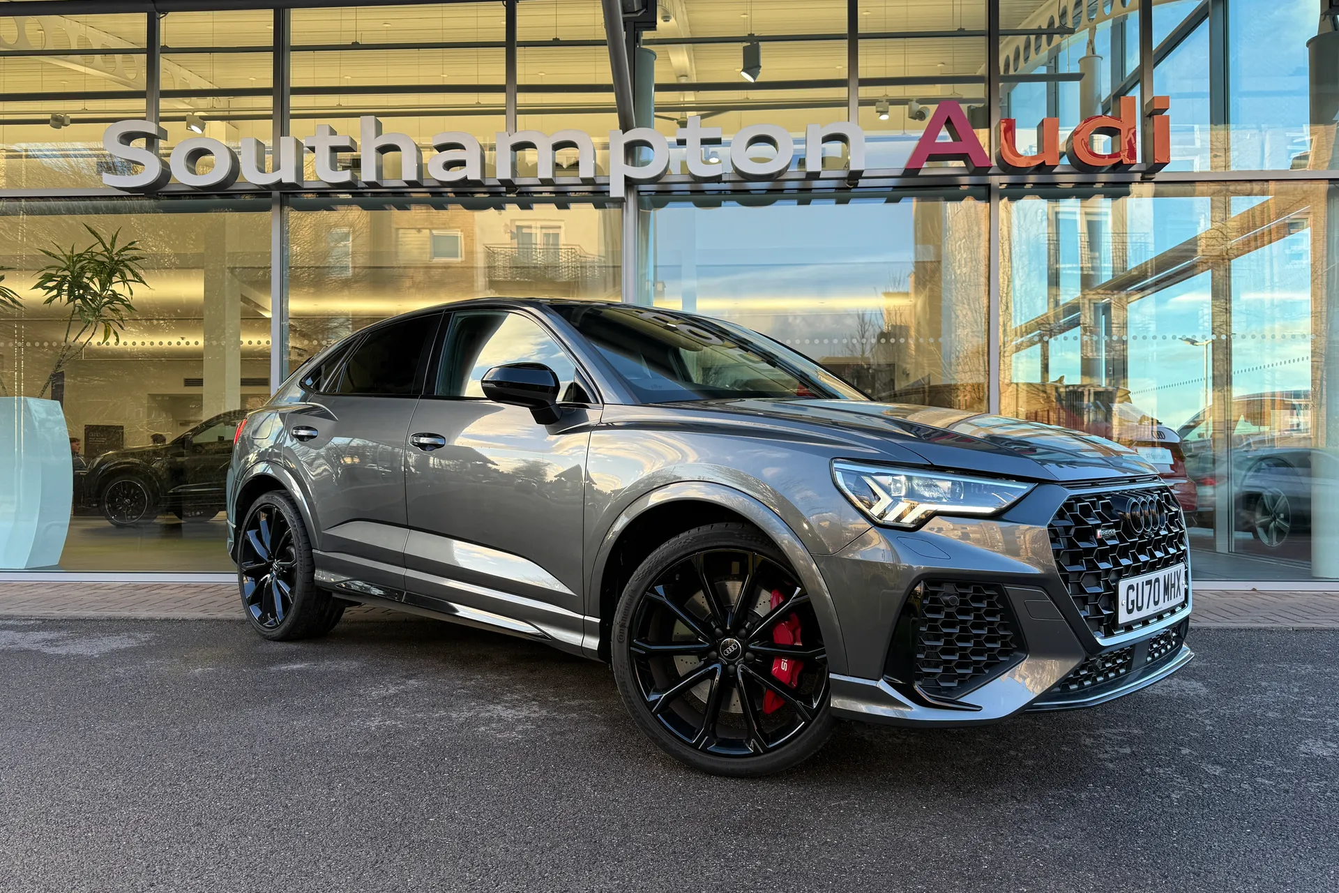 Audi RS Q3 focused image