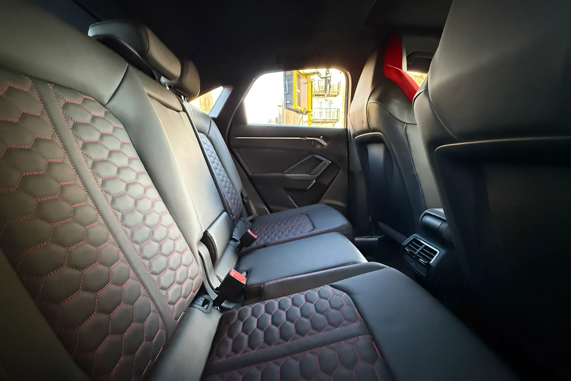 Audi RS Q3 thumbnail image number 43