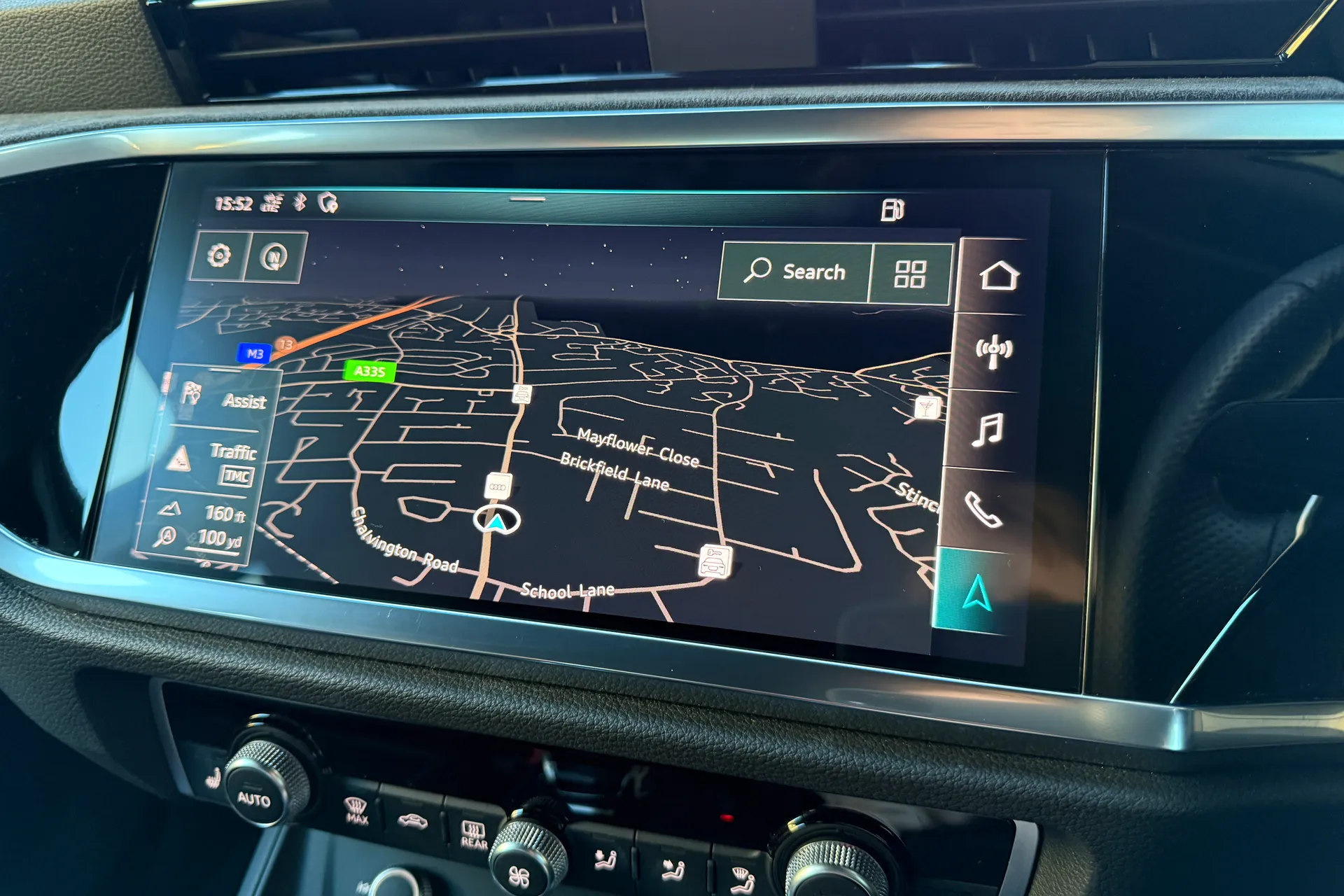 Audi RS Q3 thumbnail image number 11