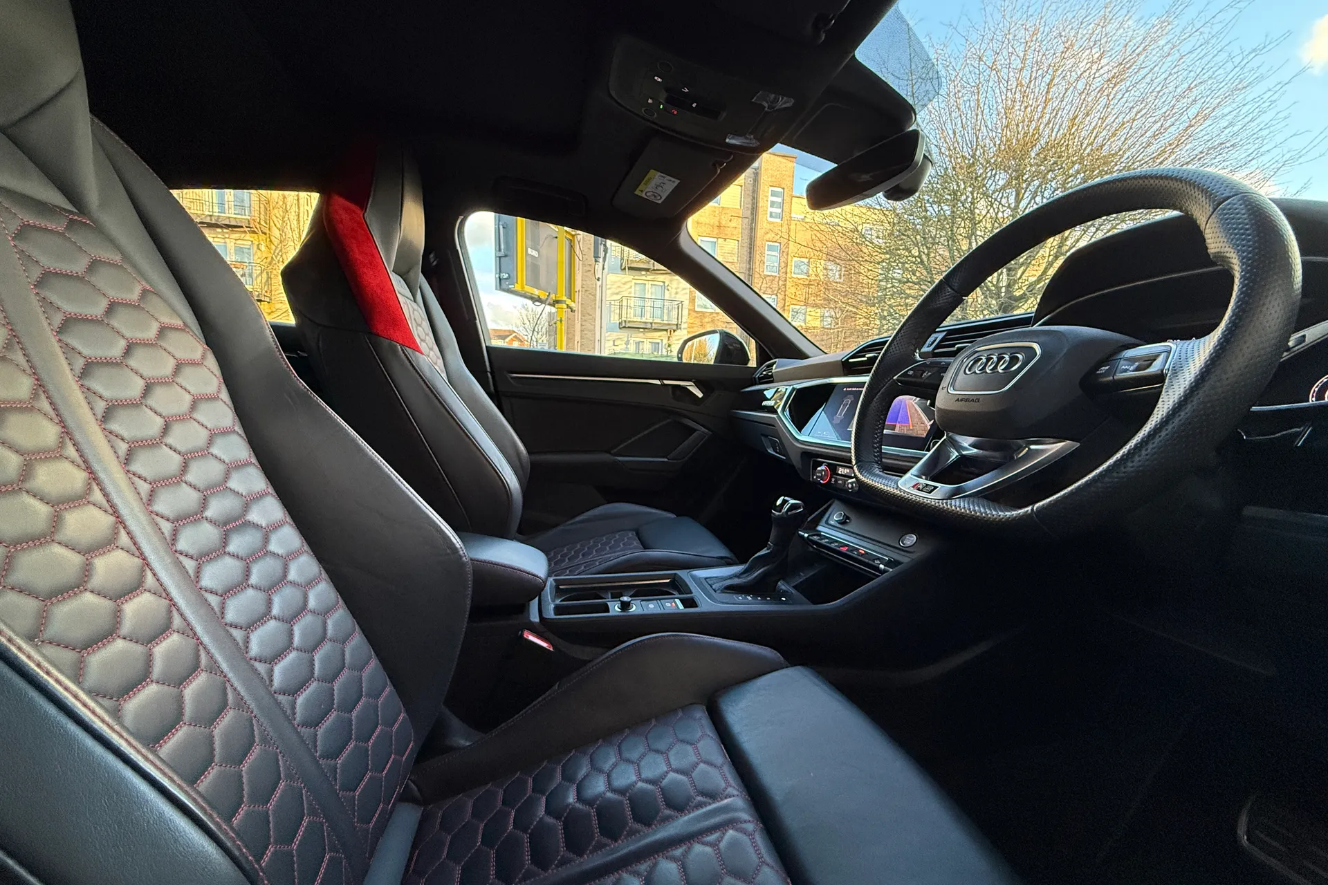 Audi RS Q3 thumbnail image number 8