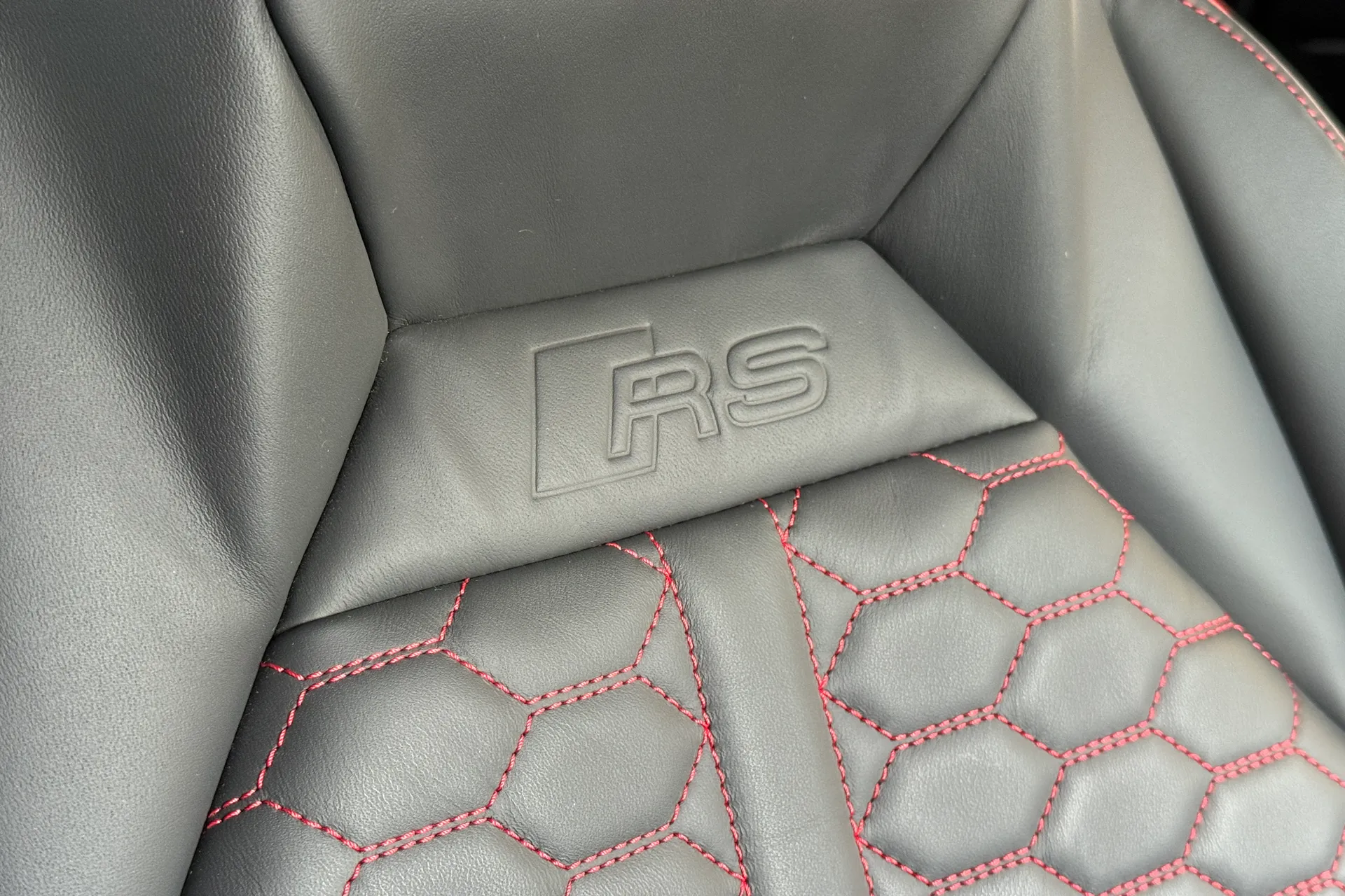 Audi RS Q3 thumbnail image number 40