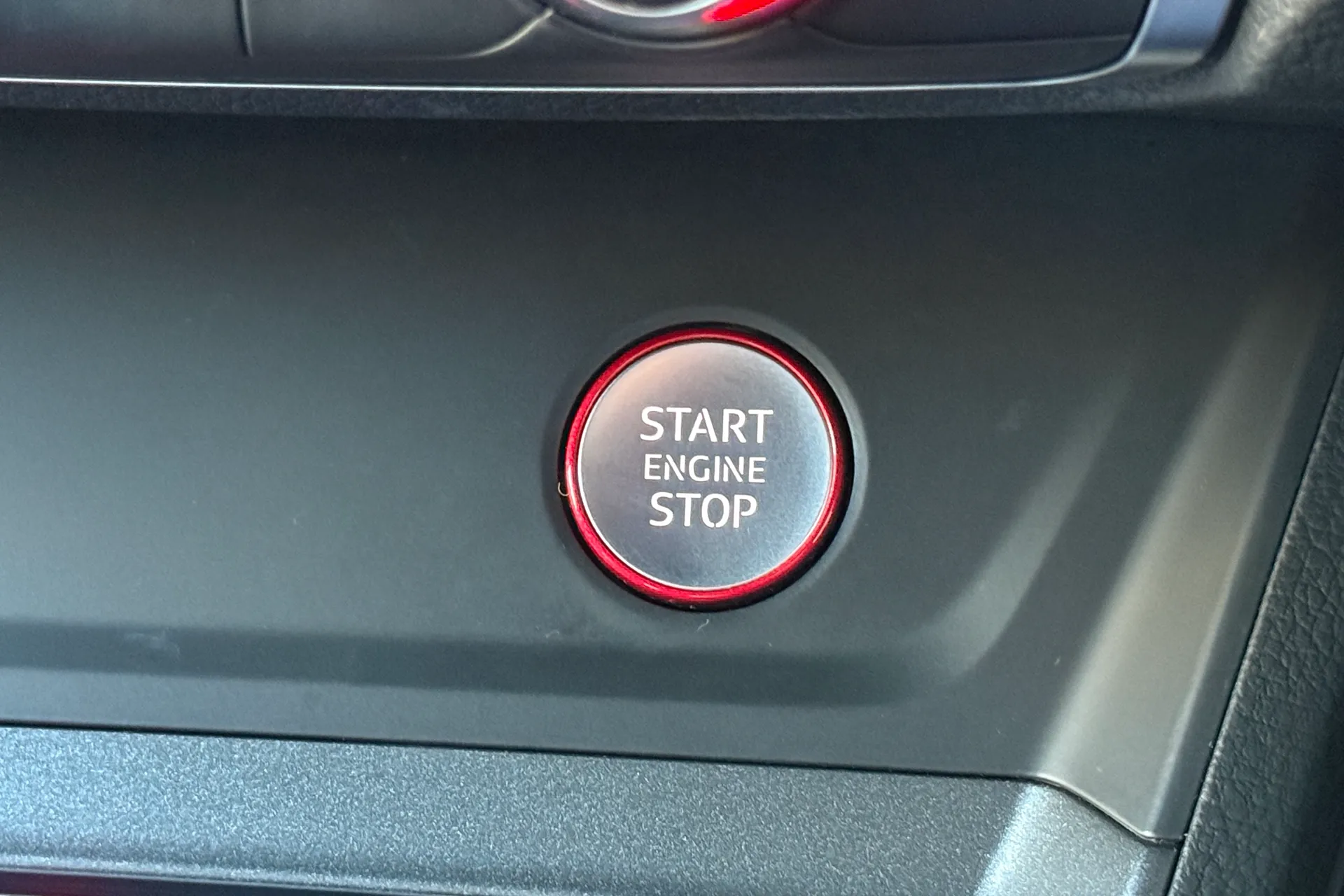 Audi RS Q3 thumbnail image number 18