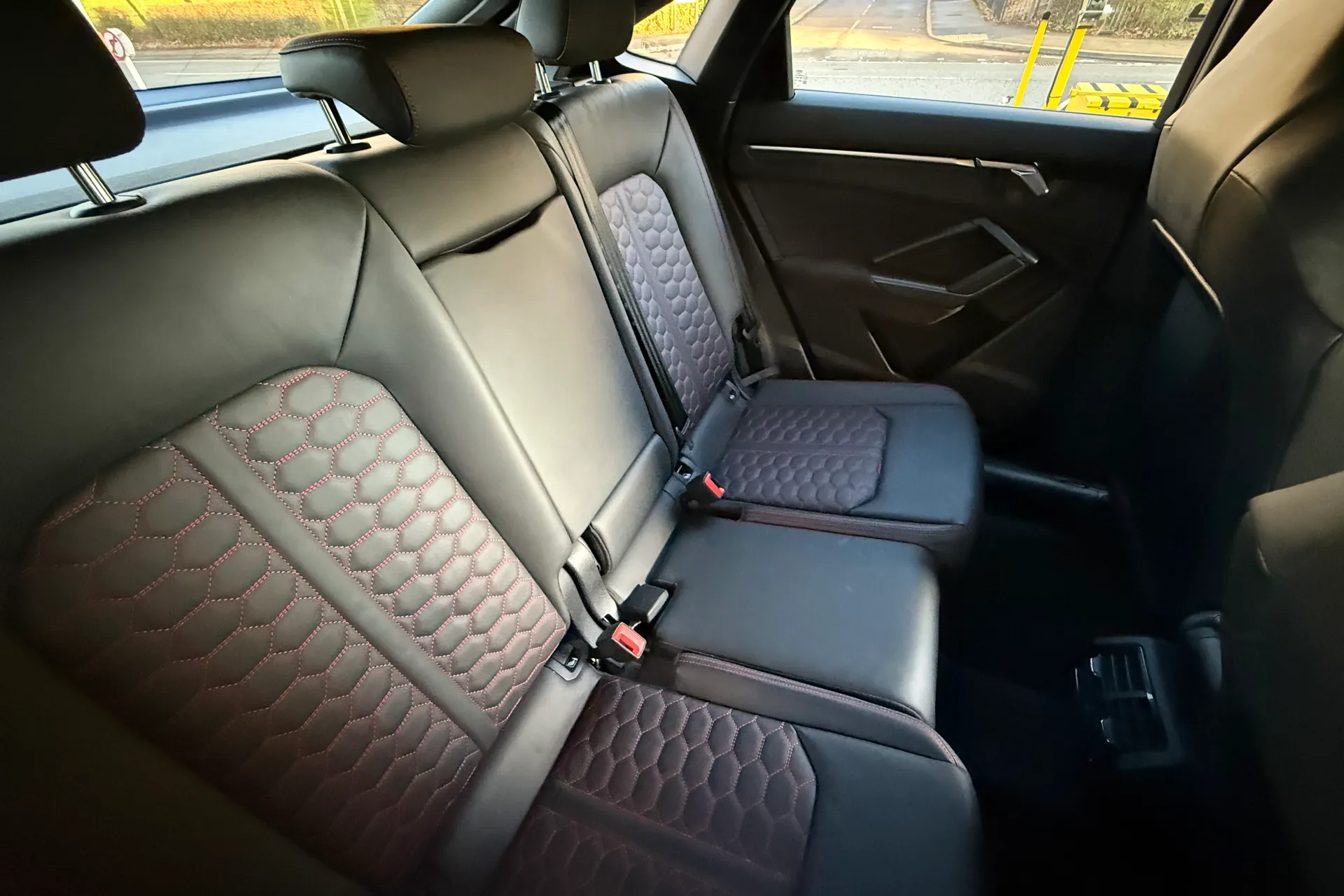 Audi RS Q3 thumbnail image number 44