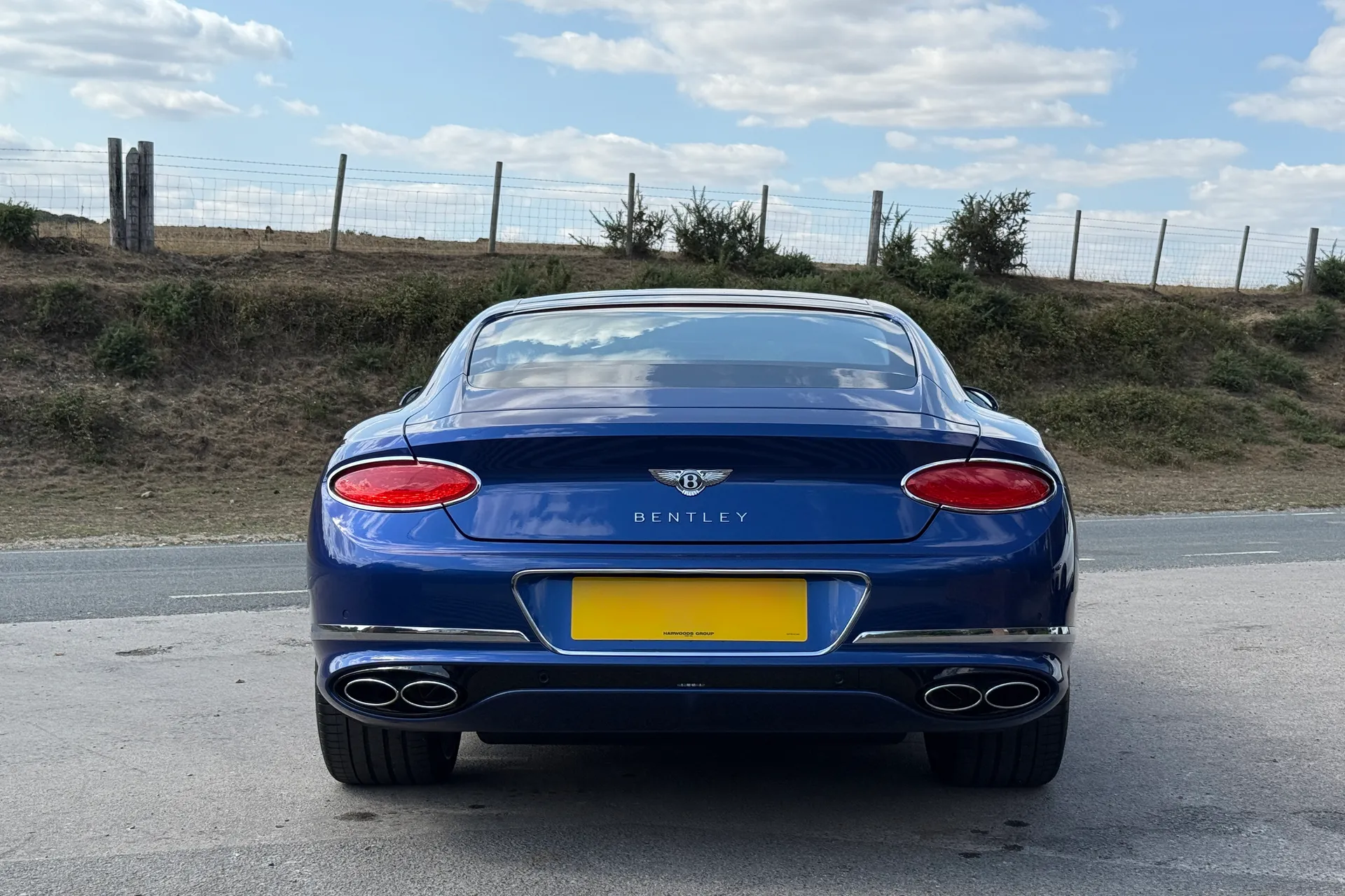 Bentley CONTINENTAL GT thumbnail image number 34