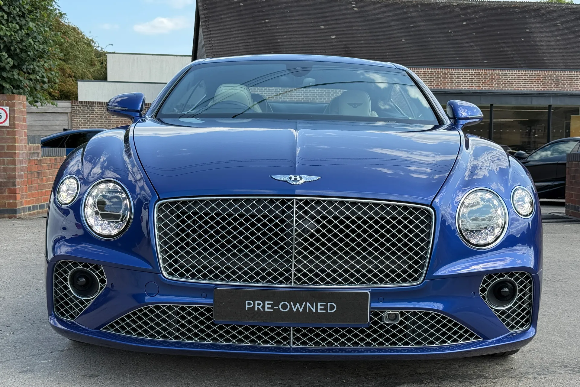 Bentley CONTINENTAL GT thumbnail image number 37