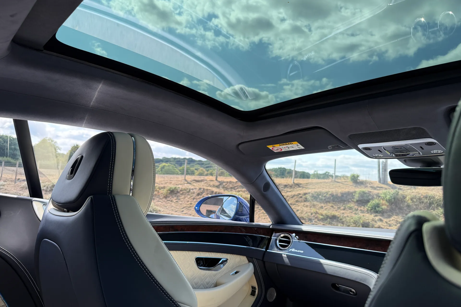 Bentley CONTINENTAL GT thumbnail image number 31