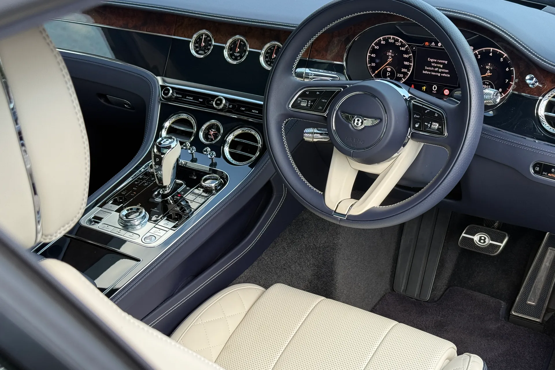 Bentley CONTINENTAL GT thumbnail image number 3