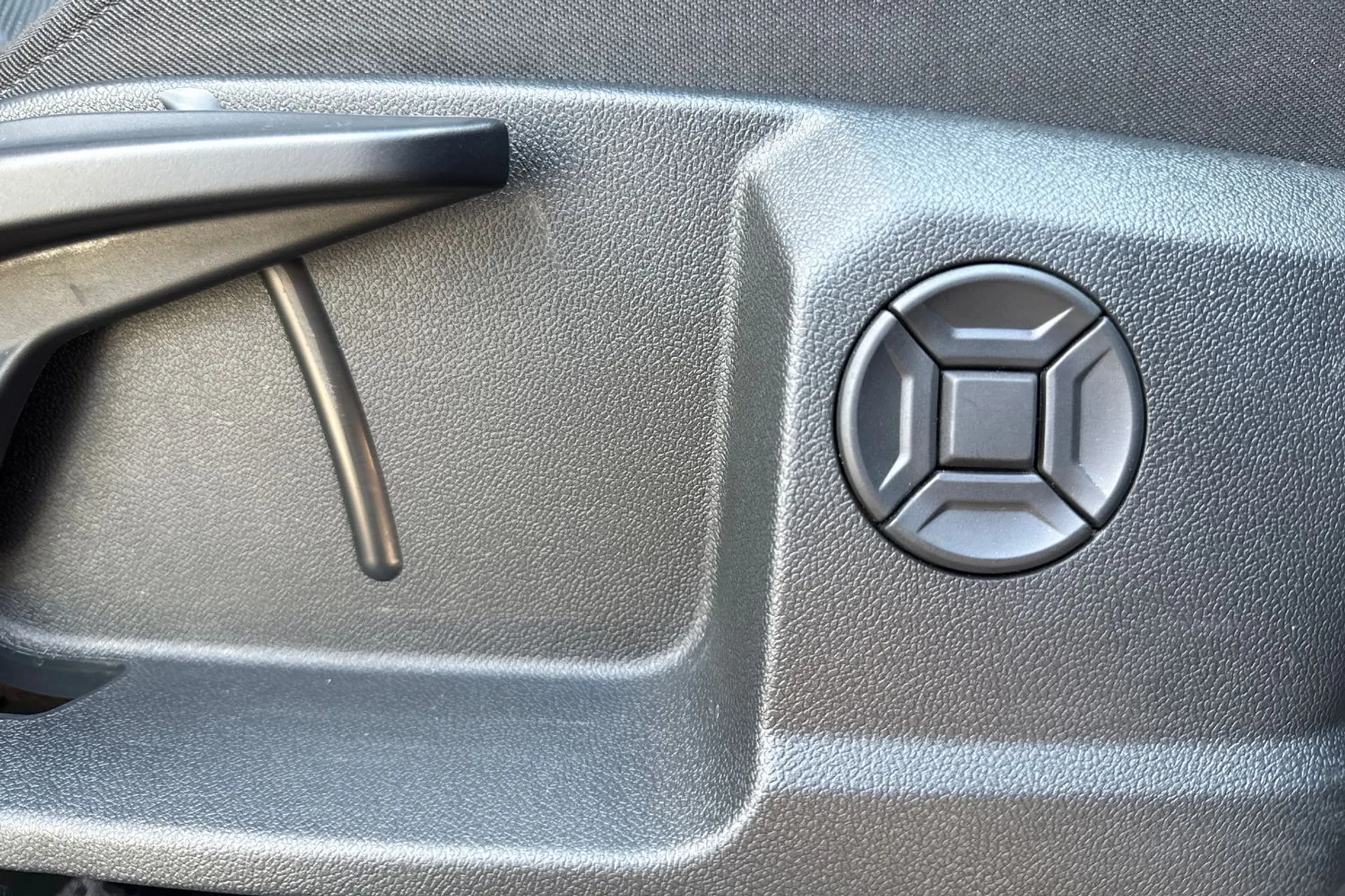 Audi Q3 thumbnail image number 50