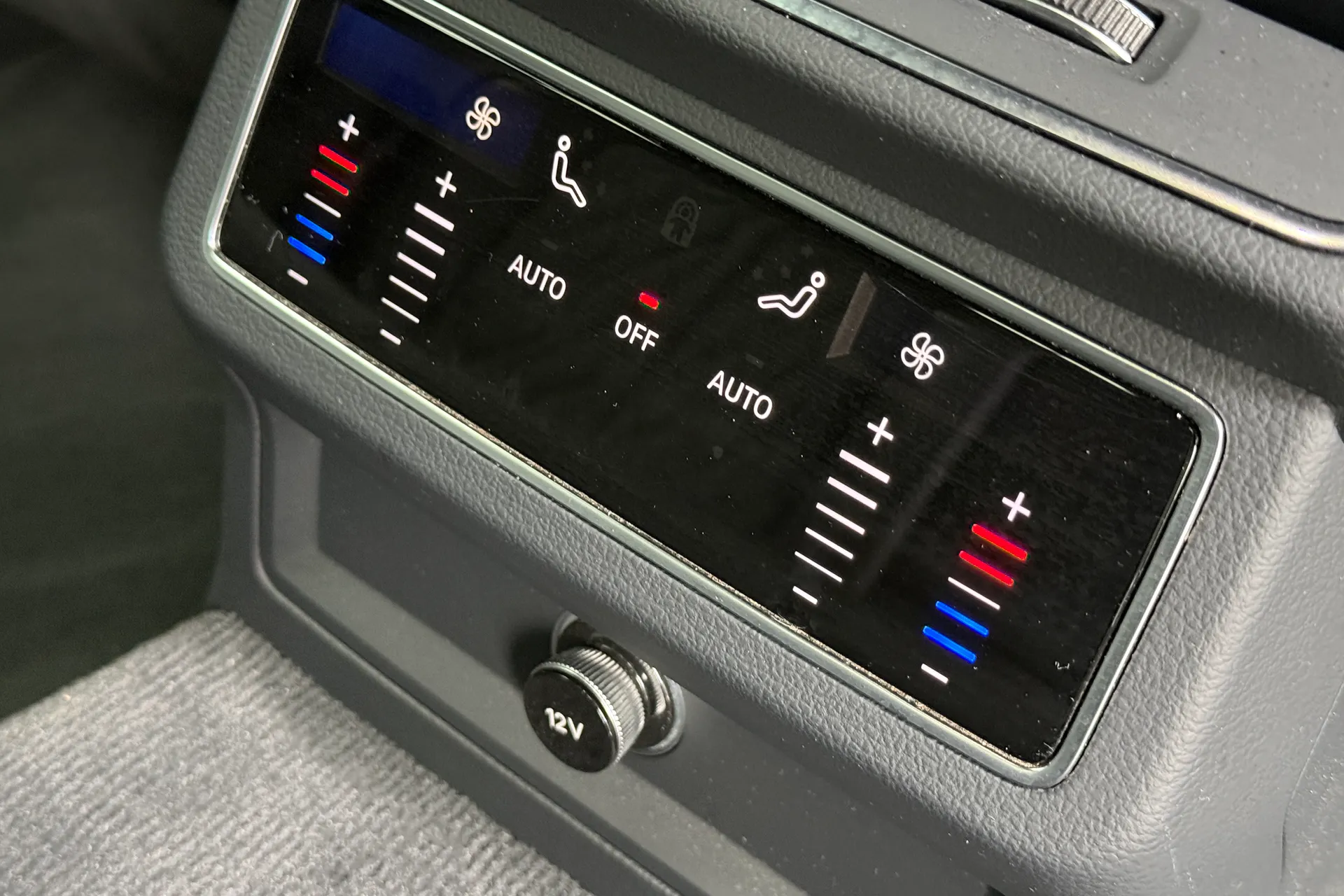 Audi A7 thumbnail image number 38