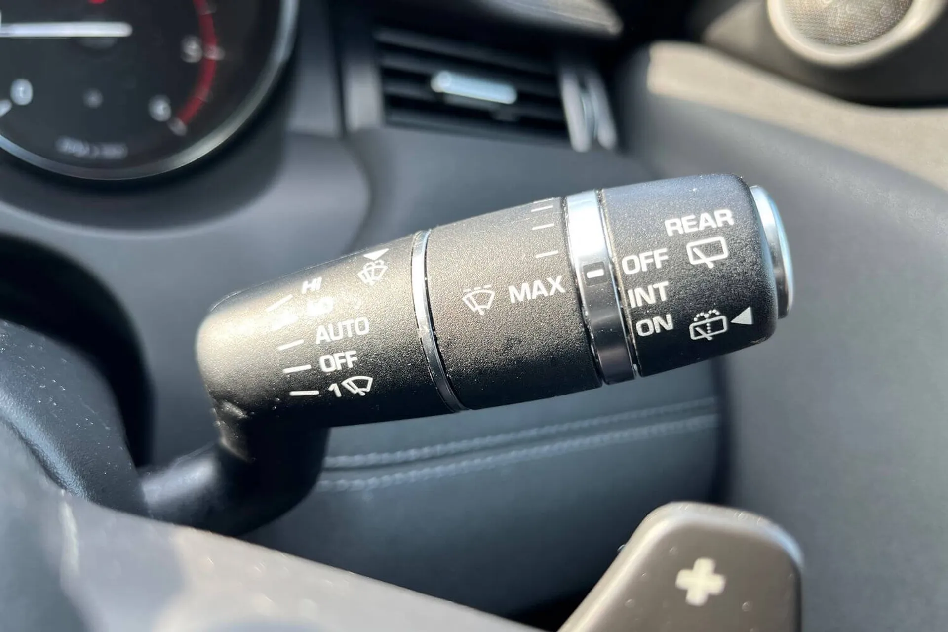 LAND ROVER RANGE ROVER EVOQUE thumbnail image number 48