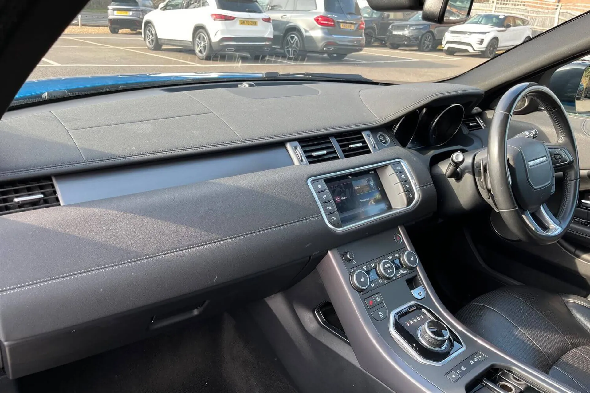 LAND ROVER RANGE ROVER EVOQUE thumbnail image number 25