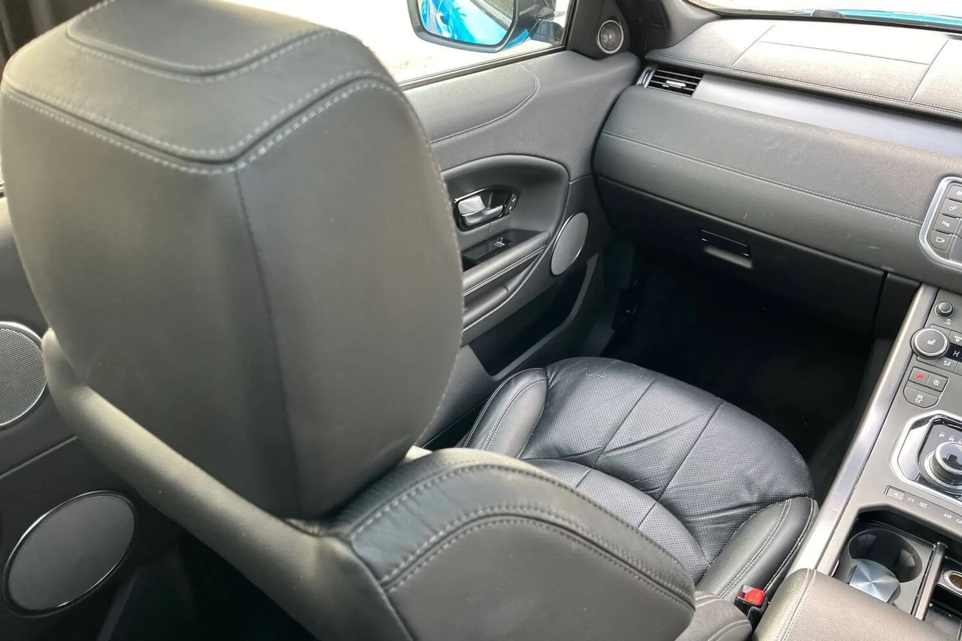 LAND ROVER RANGE ROVER EVOQUE thumbnail image number 18