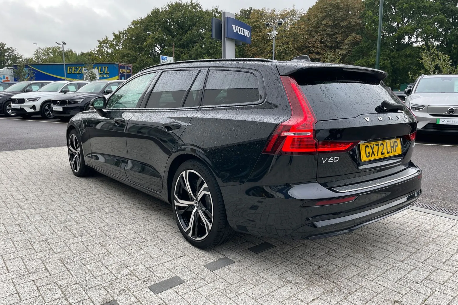 Volvo V60 thumbnail image number 9