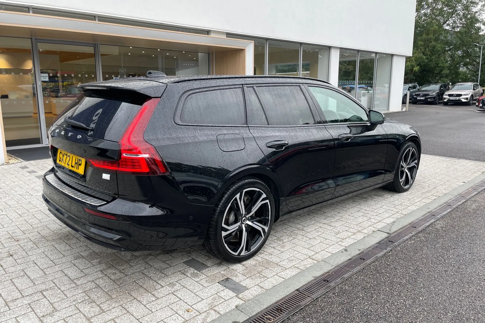 Volvo V60 thumbnail image number 7