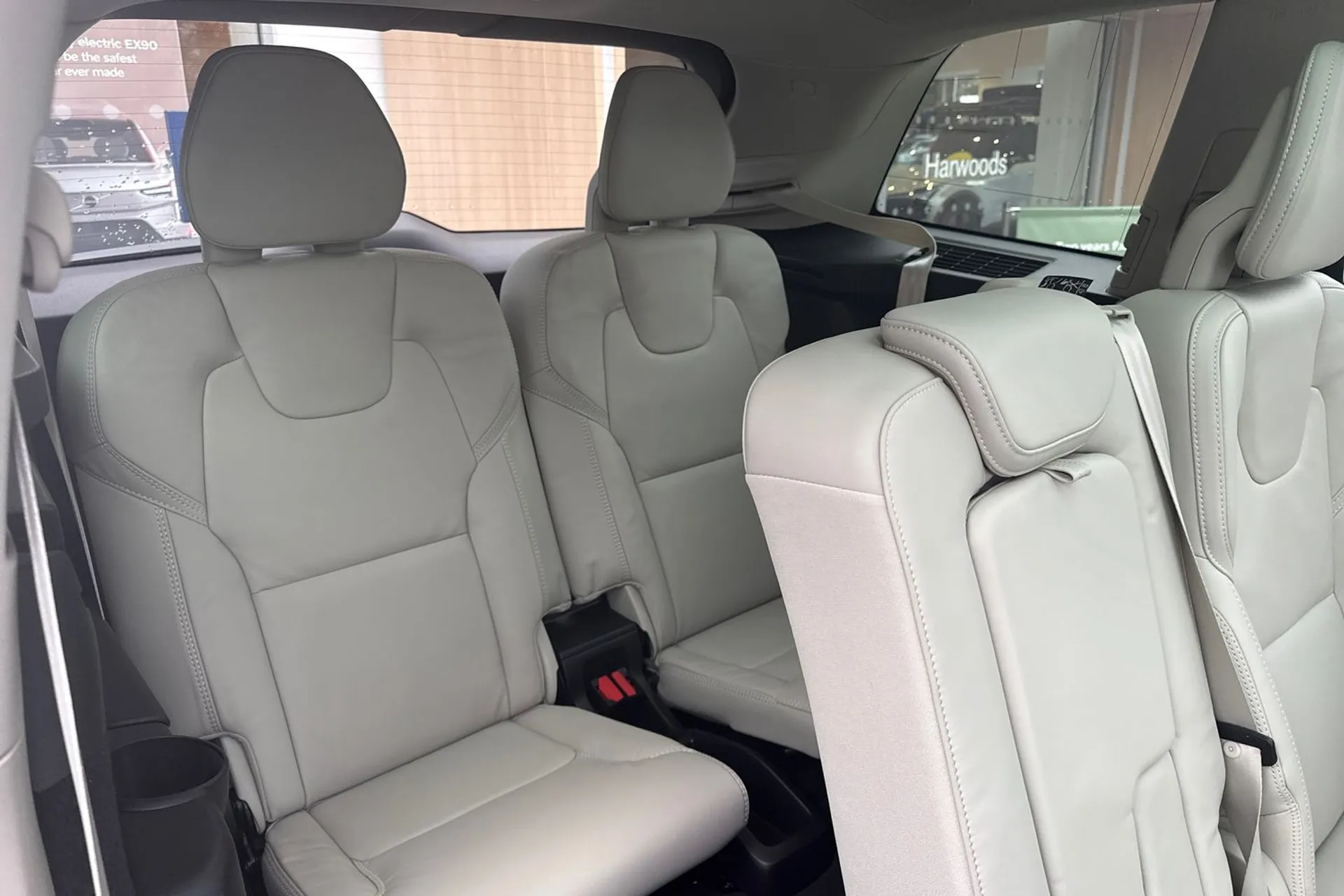 Volvo XC90 thumbnail image number 6