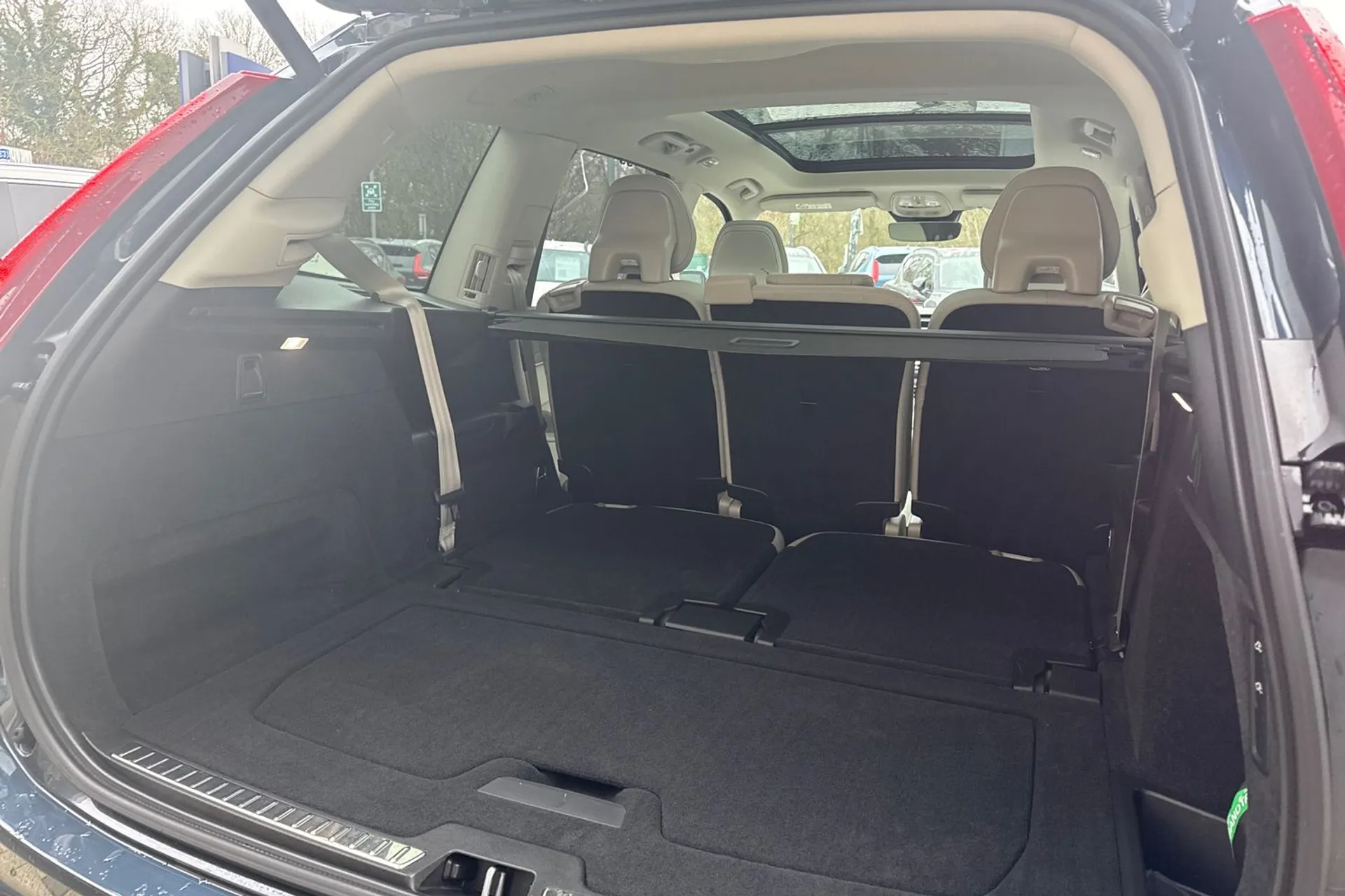 Volvo XC90 thumbnail image number 23