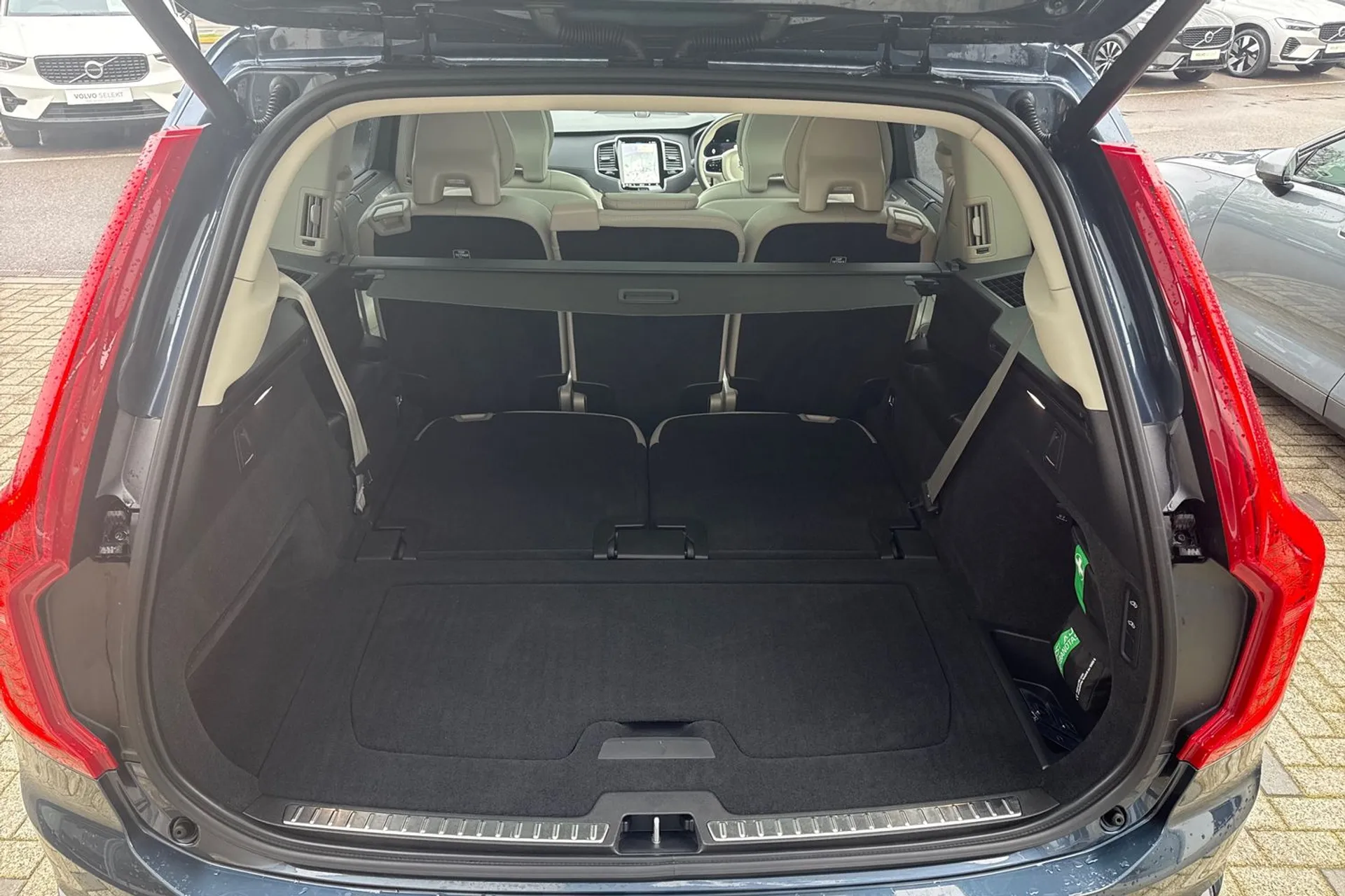 Volvo XC90 thumbnail image number 21