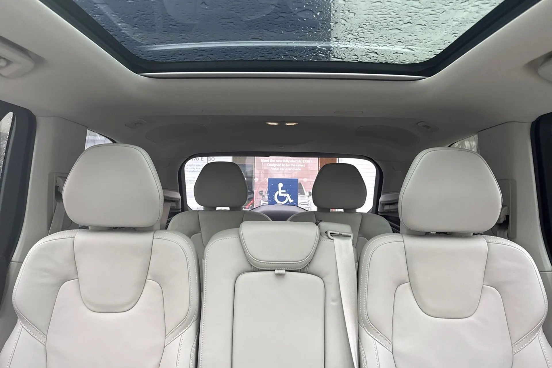 Volvo XC90 thumbnail image number 7