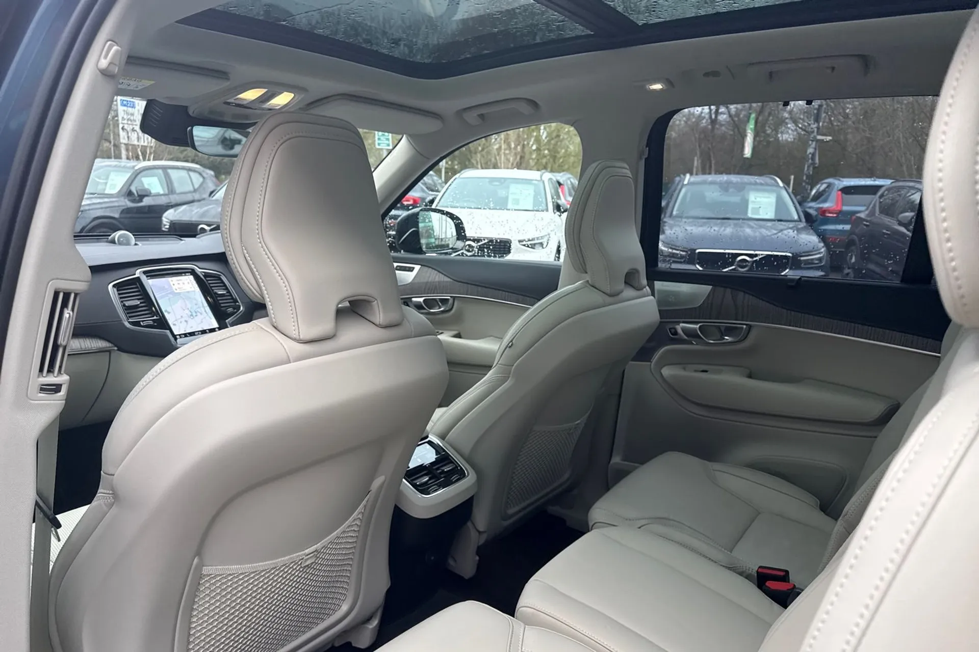 Volvo XC90 thumbnail image number 34