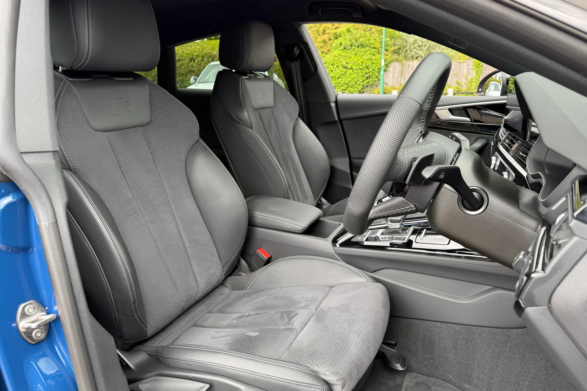Audi A5 thumbnail image number 29