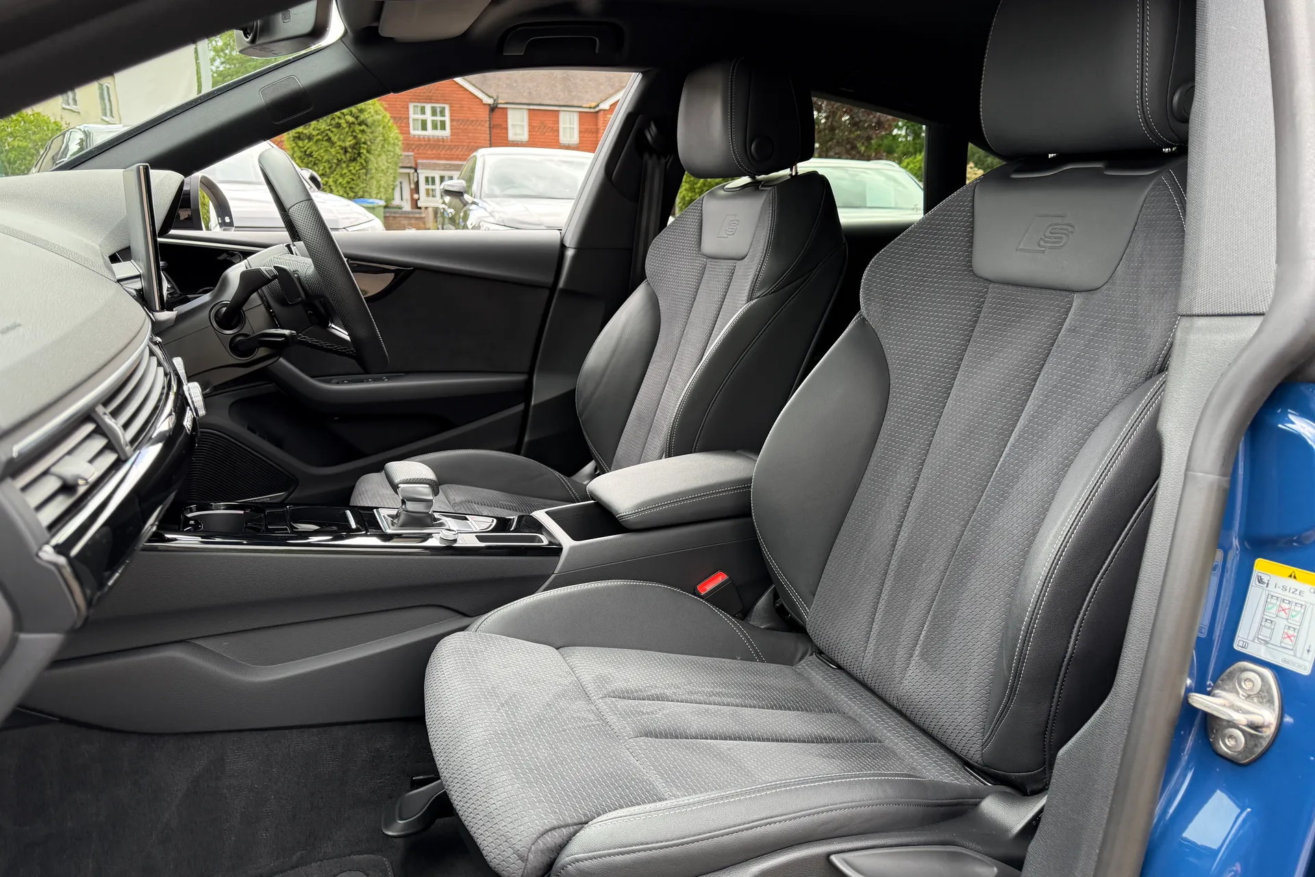 Audi A5 thumbnail image number 32
