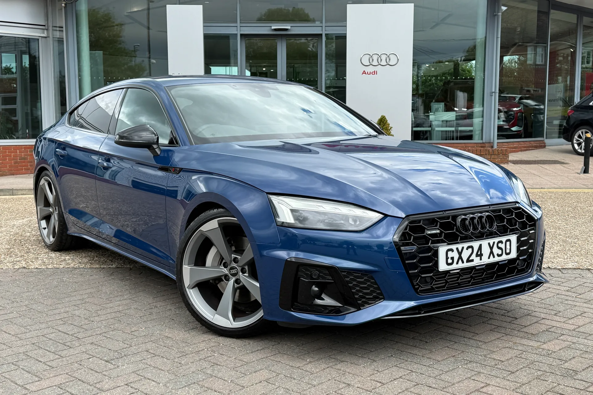 Audi A5 thumbnail image number 26