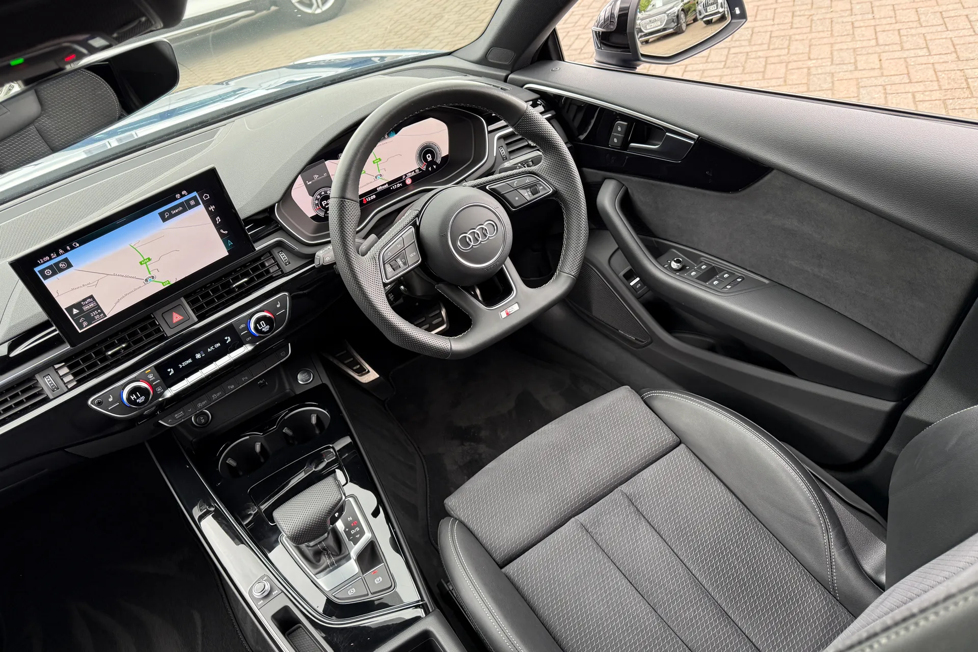 Audi A5 thumbnail image number 44